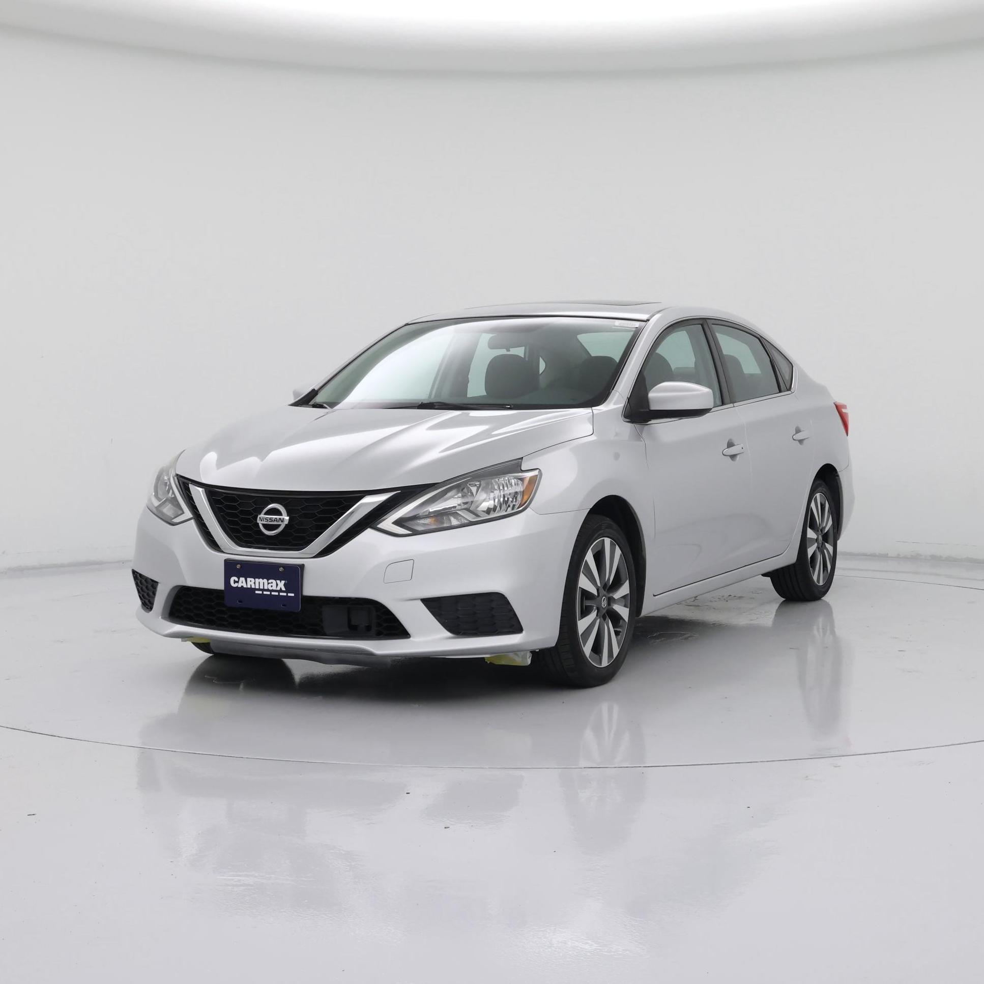 Thumbnail: 2019 Nissan Sentra - 4