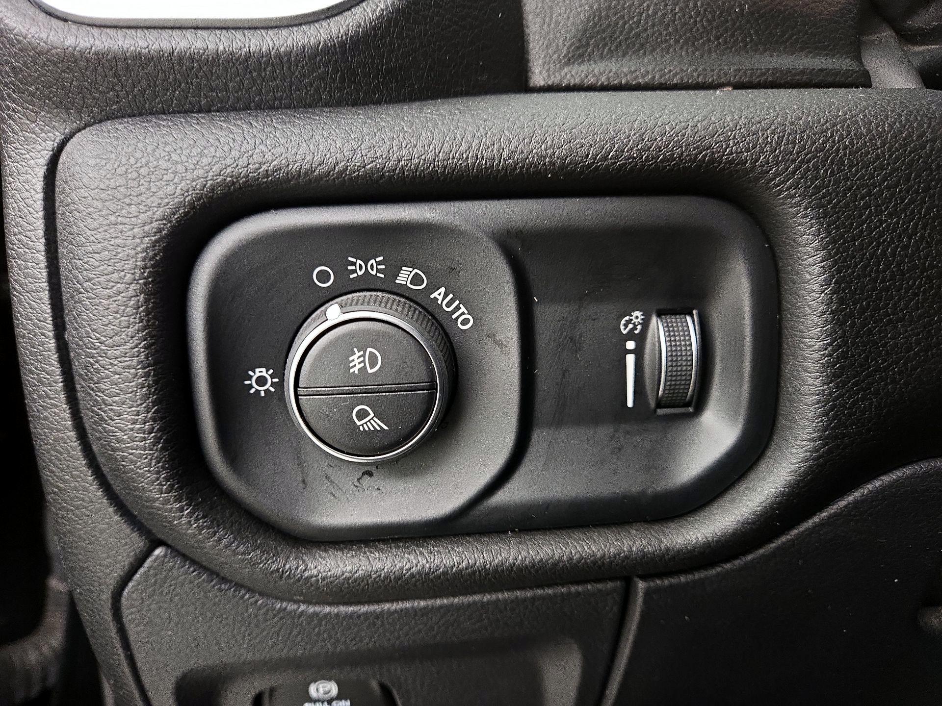 Thumbnail: 2023 RAM 1500 - 13