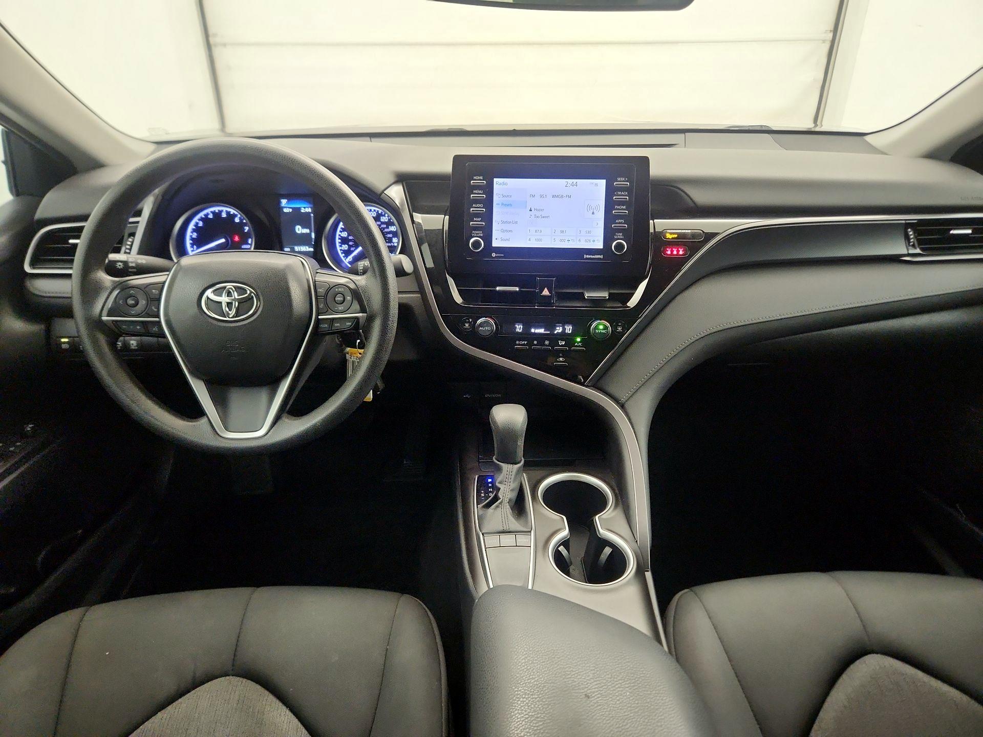 Thumbnail: 2023 Toyota Camry - 9