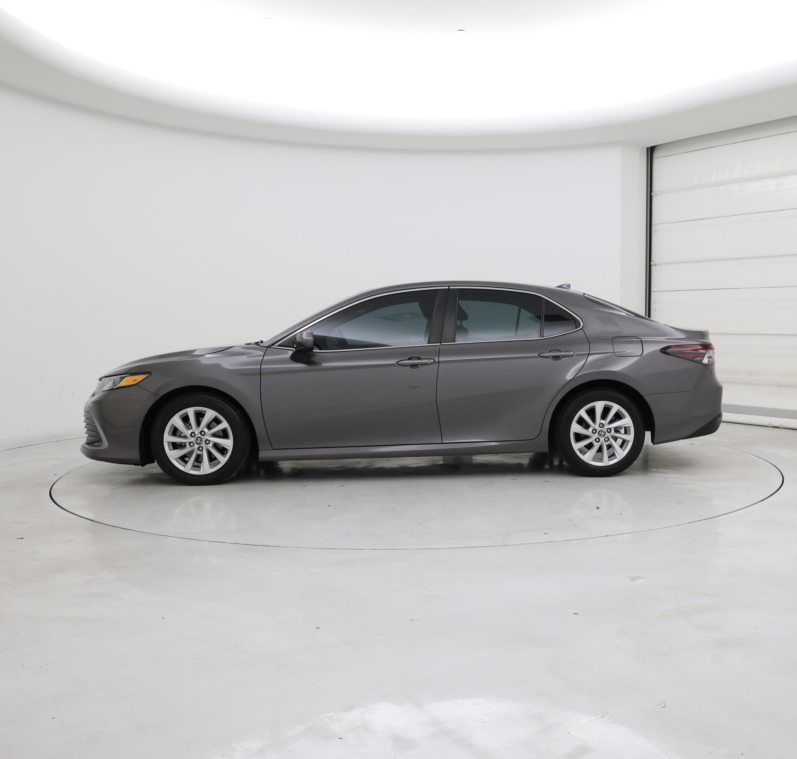 Thumbnail: 2023 Toyota Camry - 3