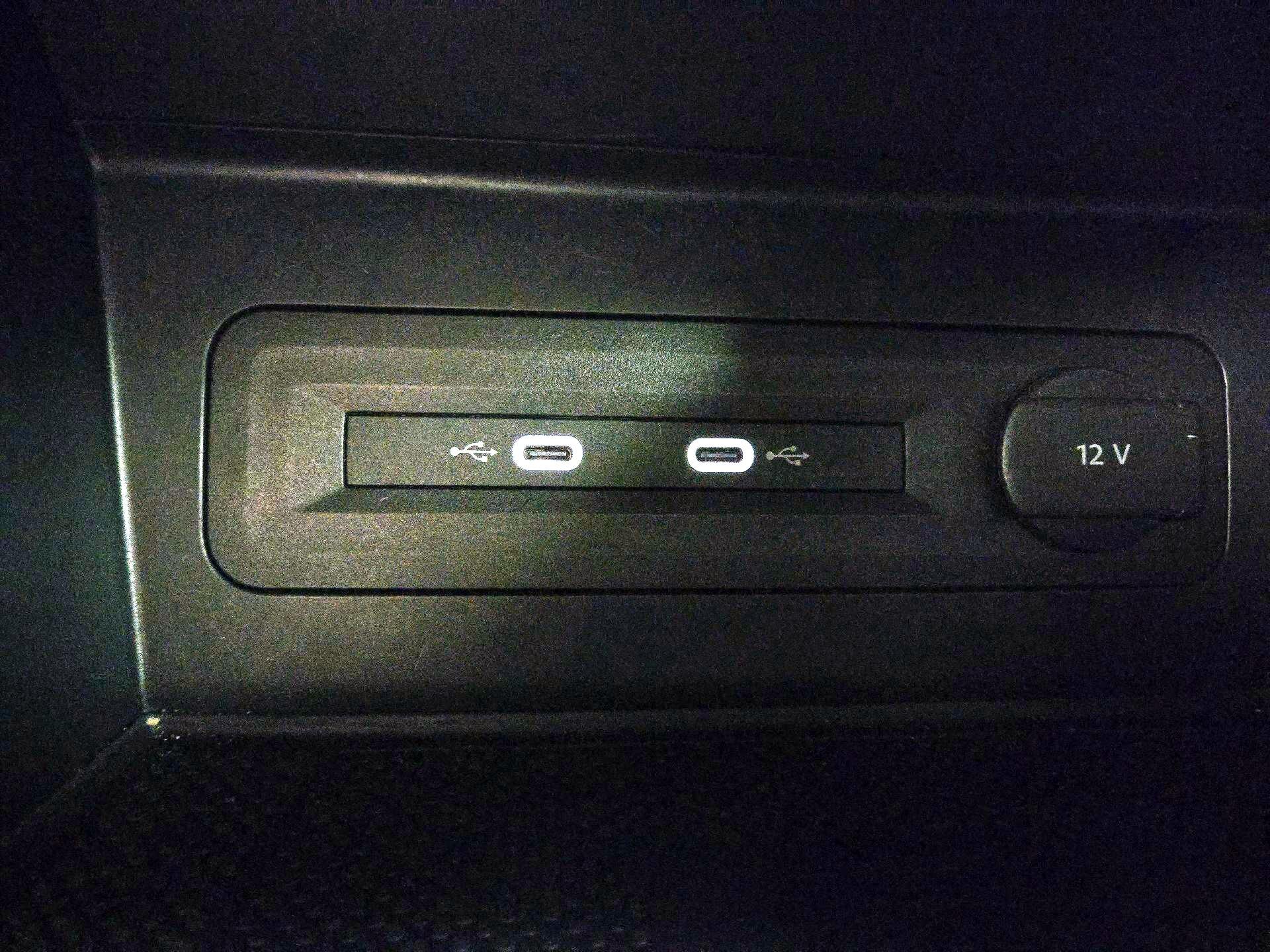 Thumbnail: 2022 Volkswagen Atlas - 18