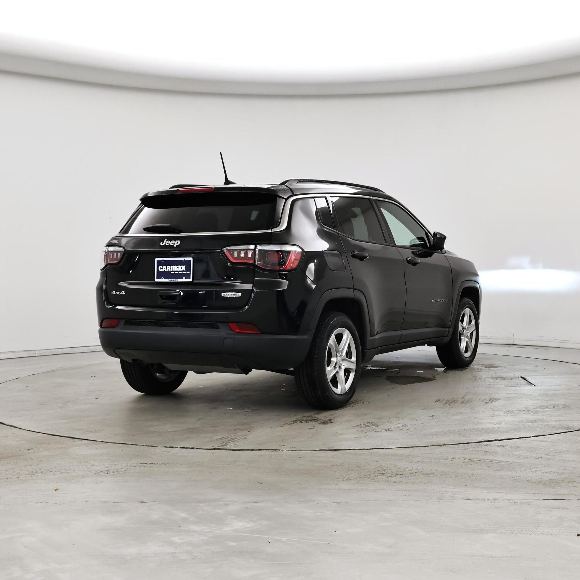 Thumbnail: 2023 Jeep Compass - 8