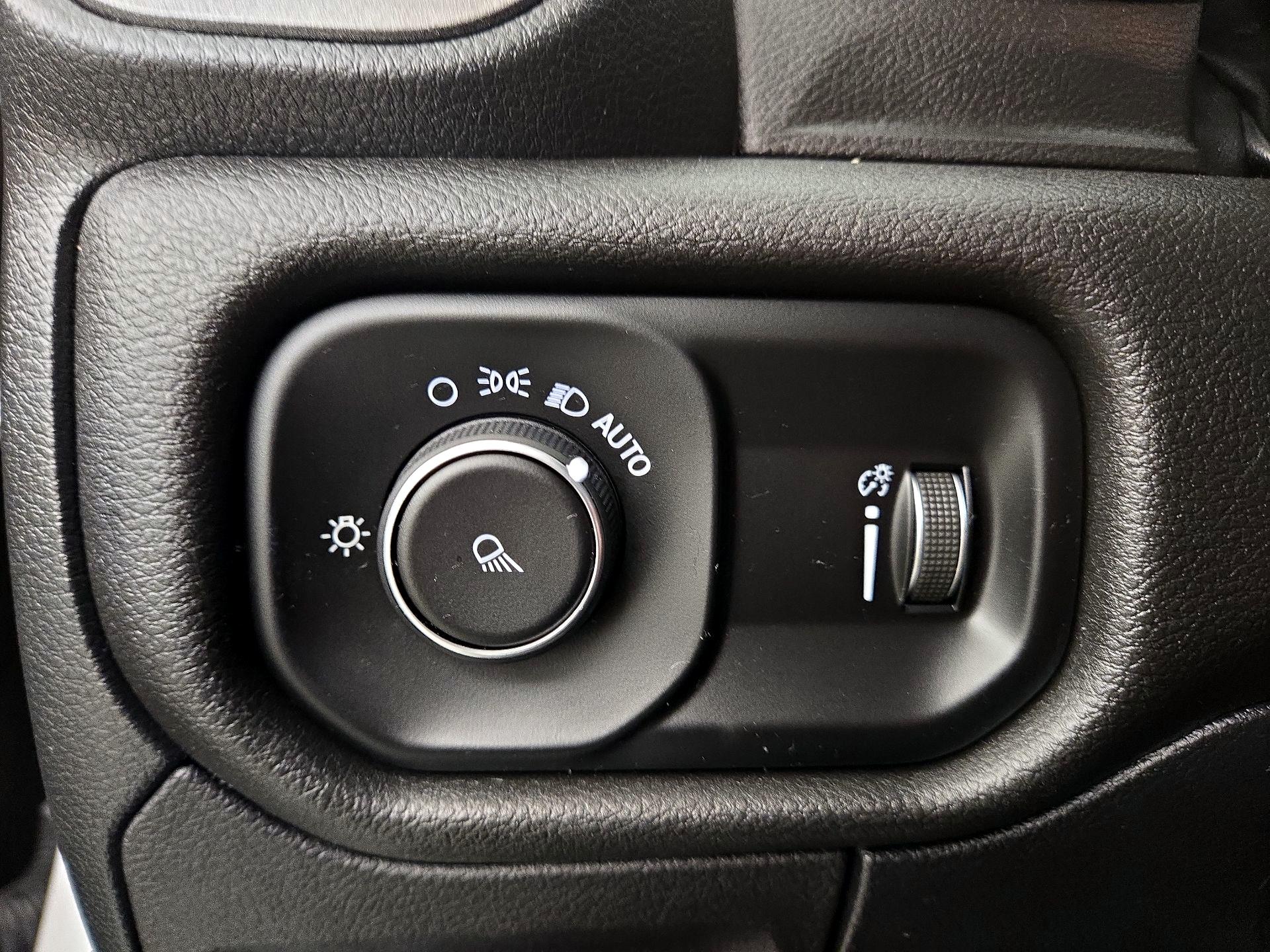 Thumbnail: 2022 RAM 1500 - 13