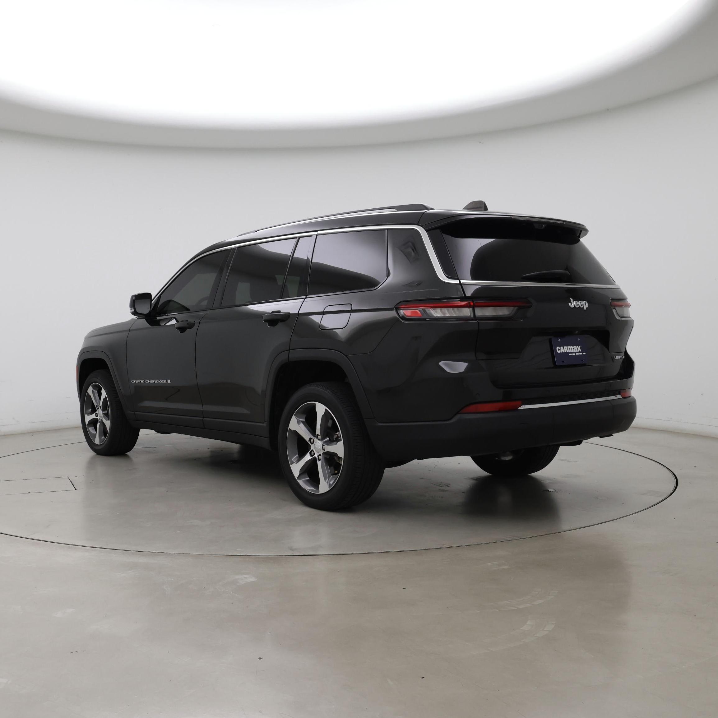 Thumbnail: 2023 Jeep Grand Cherokee L - 2