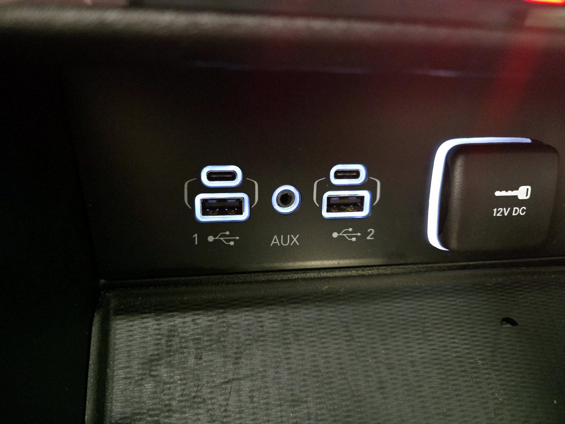 Thumbnail: 2023 Jeep Grand Cherokee L - 19