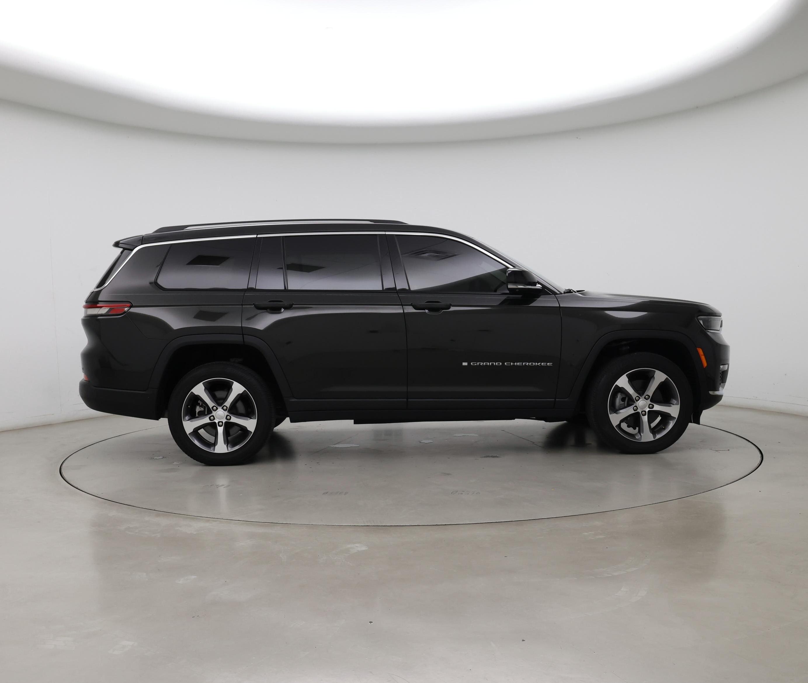 Thumbnail: 2023 Jeep Grand Cherokee L - 7