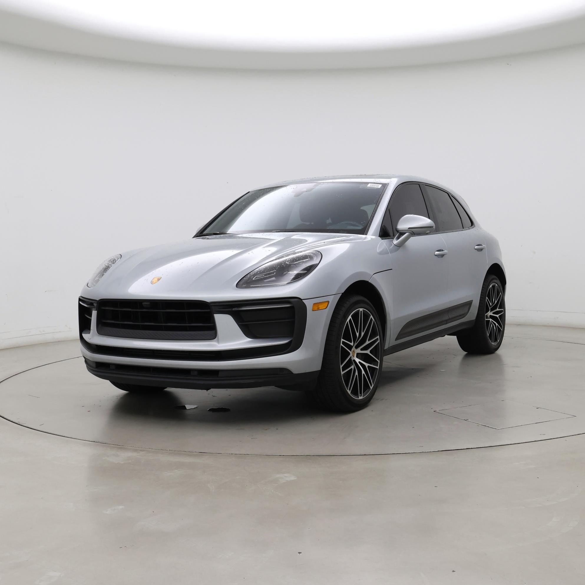 Thumbnail: 2022 Porsche Macan - 4