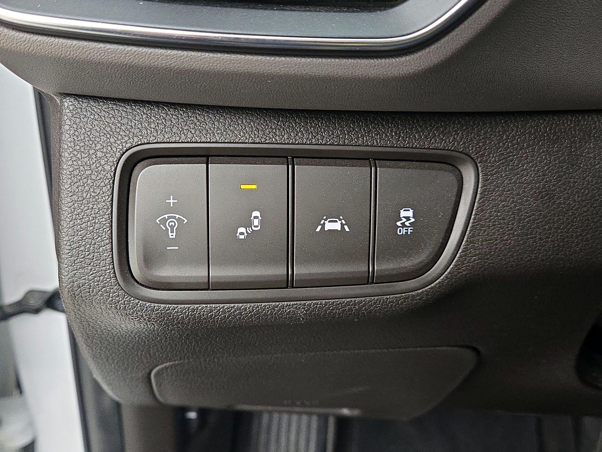 Thumbnail: 2020 Hyundai Santa Fe - 13