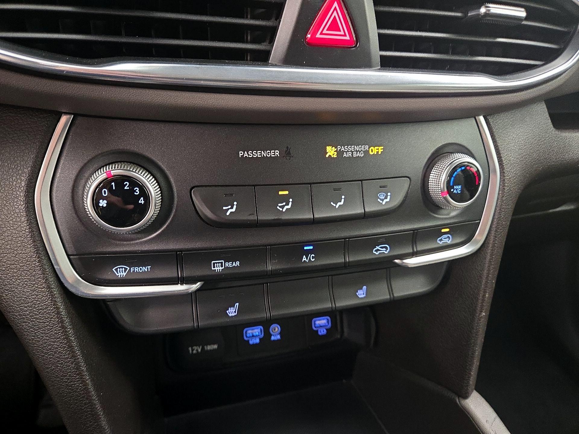 Thumbnail: 2020 Hyundai Santa Fe - 16