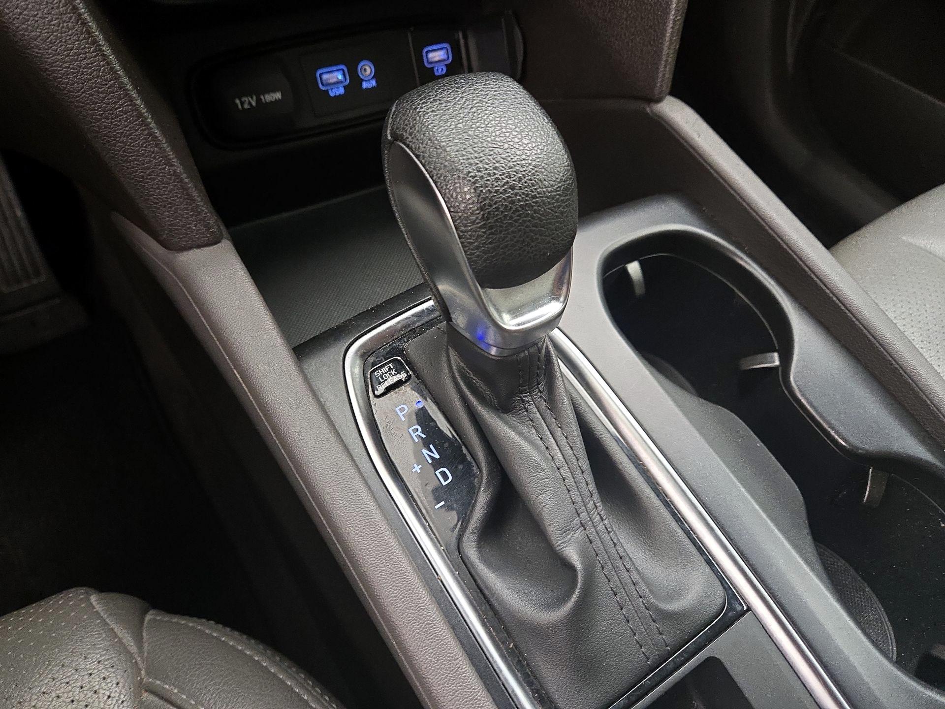 Thumbnail: 2020 Hyundai Santa Fe - 17