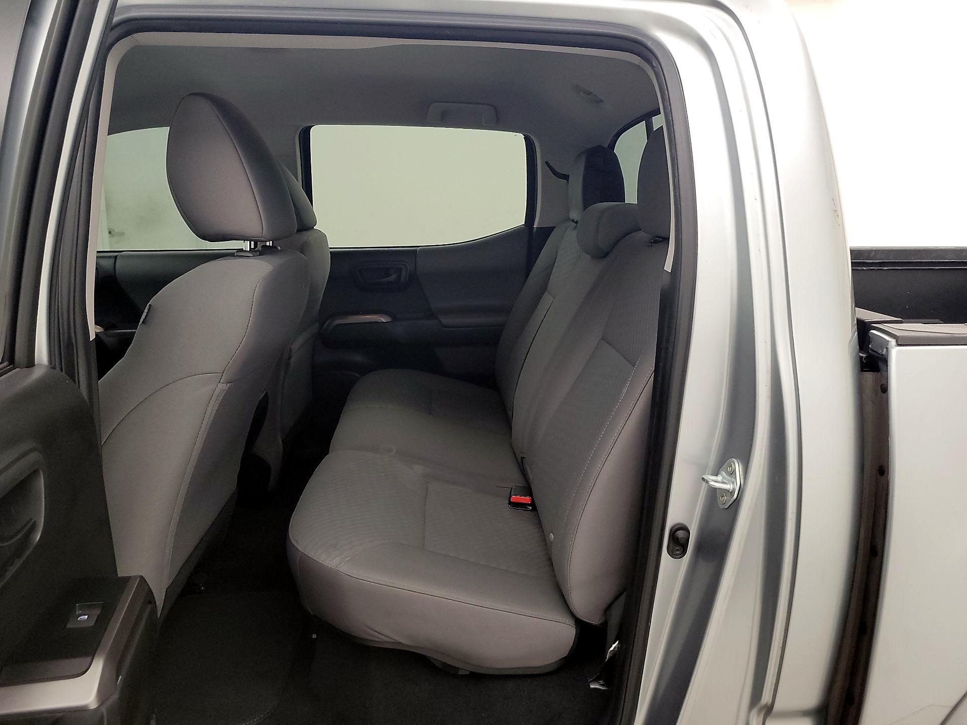 Thumbnail: 2022 Toyota Tacoma - 19