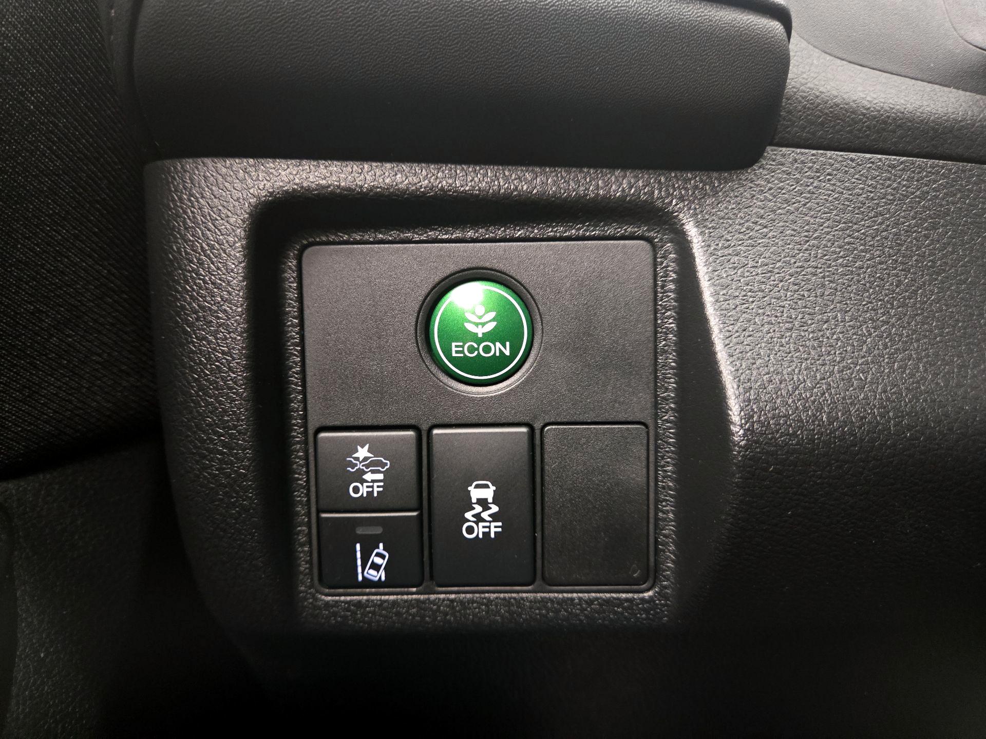 Thumbnail: 2021 Honda HR-V - 13