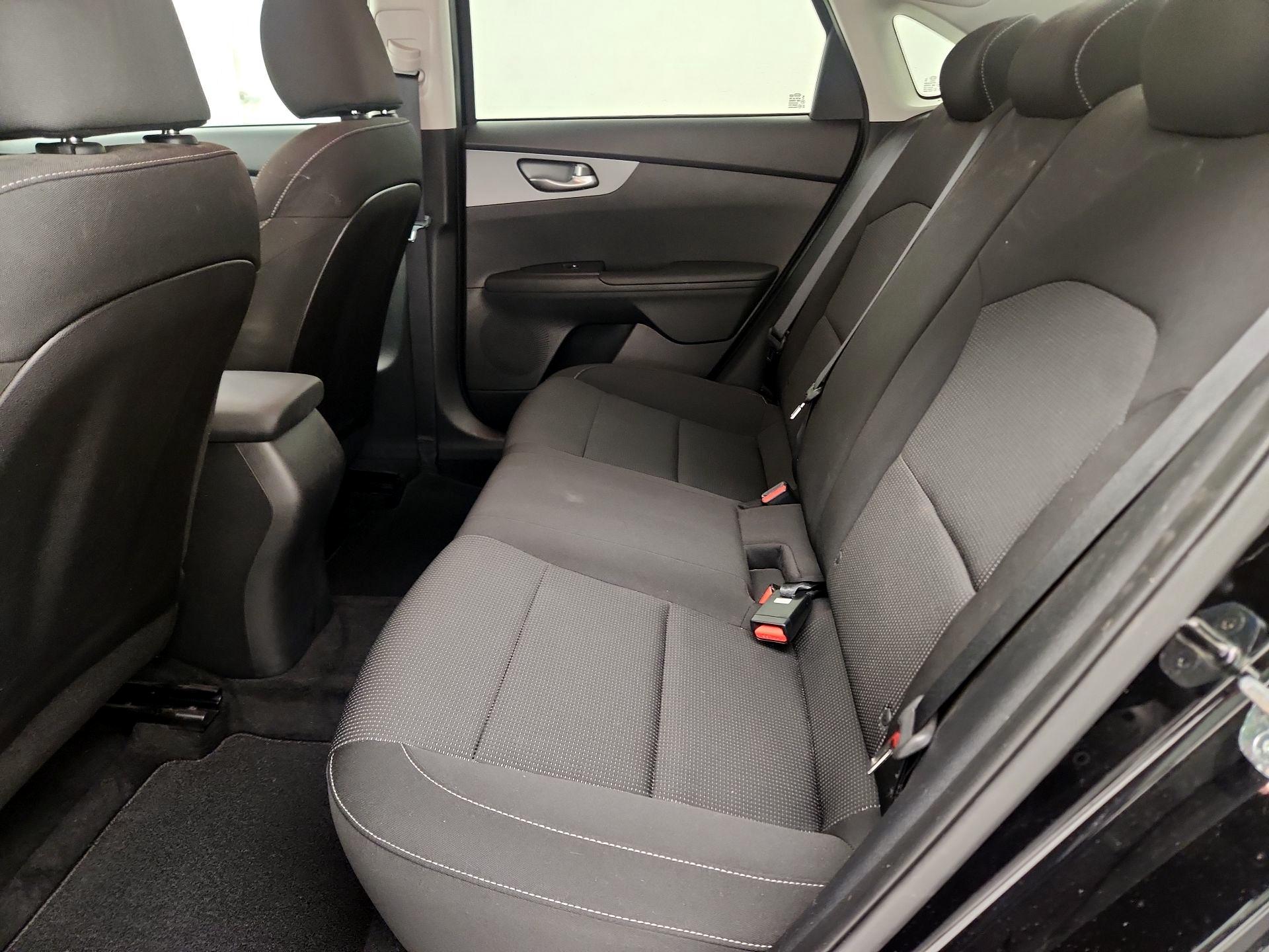 Thumbnail: 2021 Kia Forte - 19