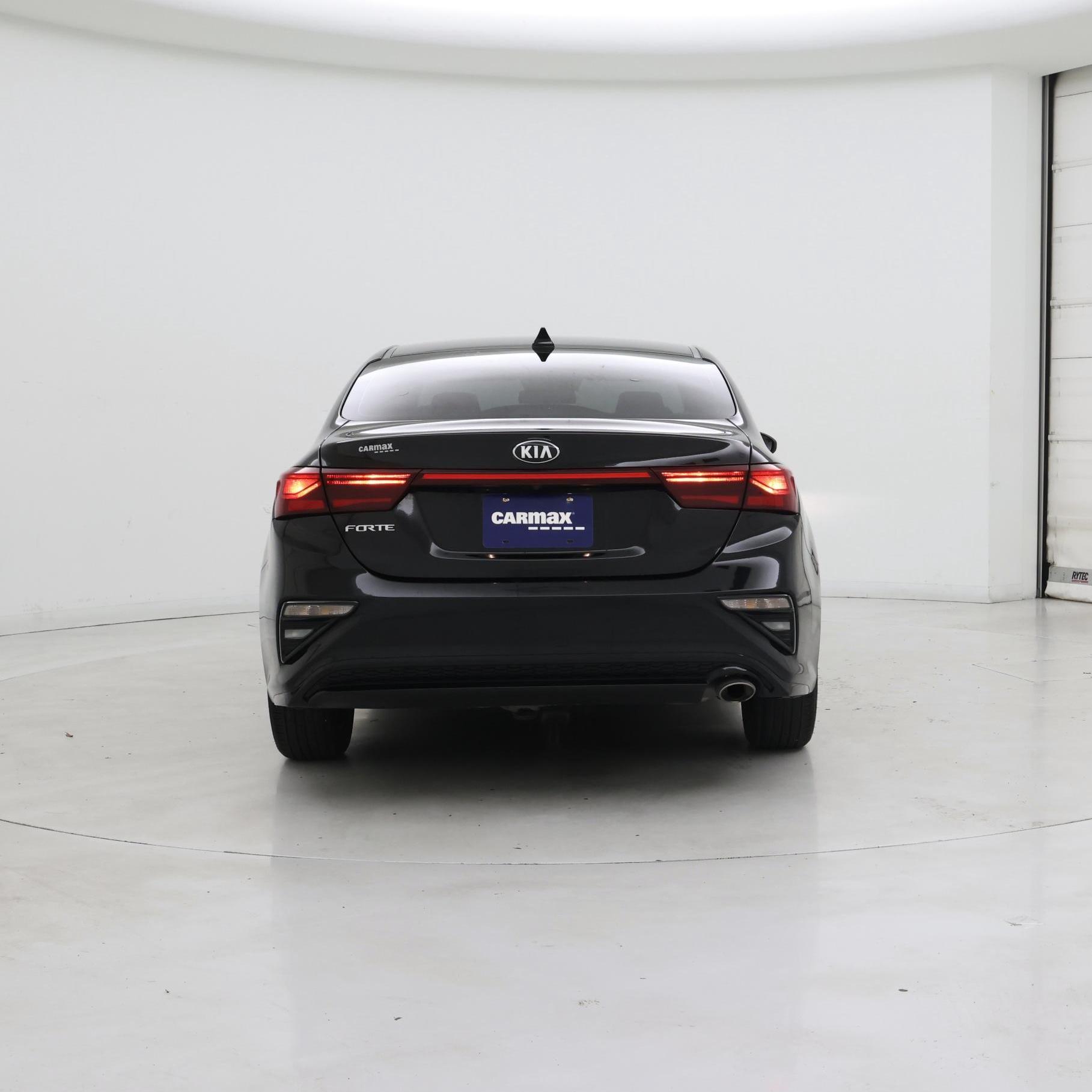 Thumbnail: 2021 Kia Forte - 6