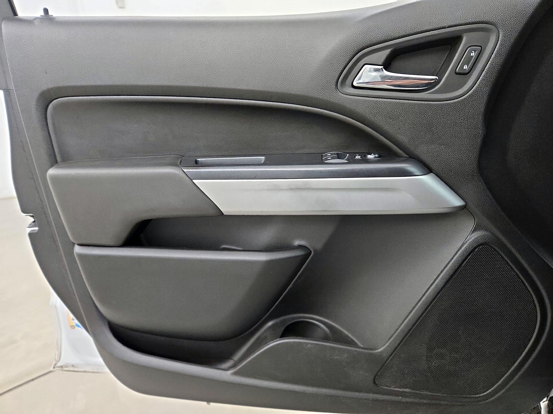 Thumbnail: 2021 Chevrolet Colorado - 12