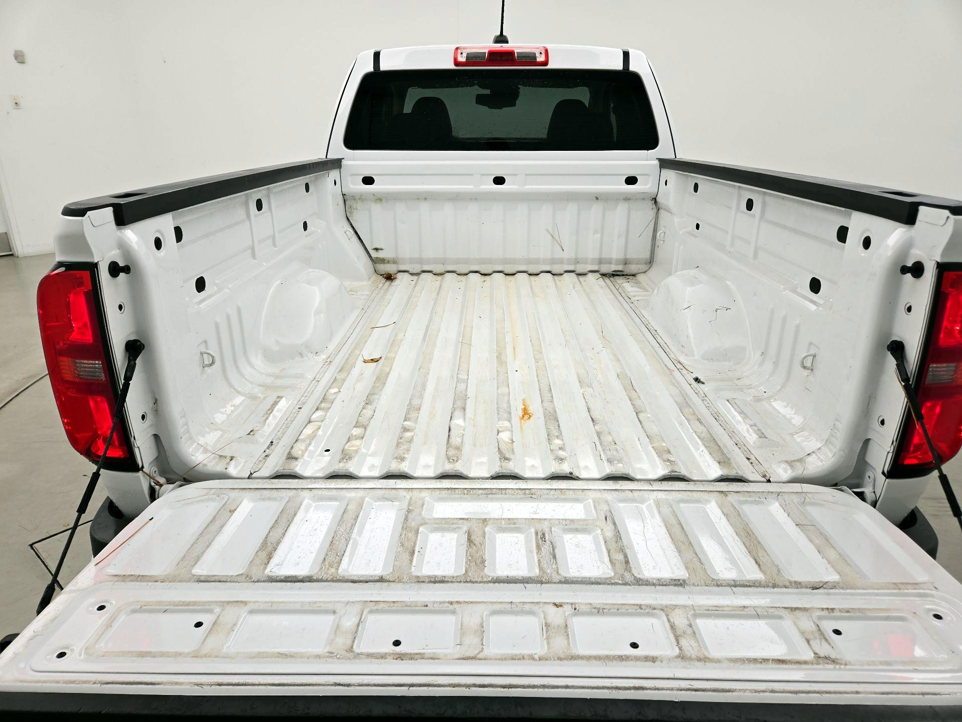 Thumbnail: 2021 Chevrolet Colorado - 20