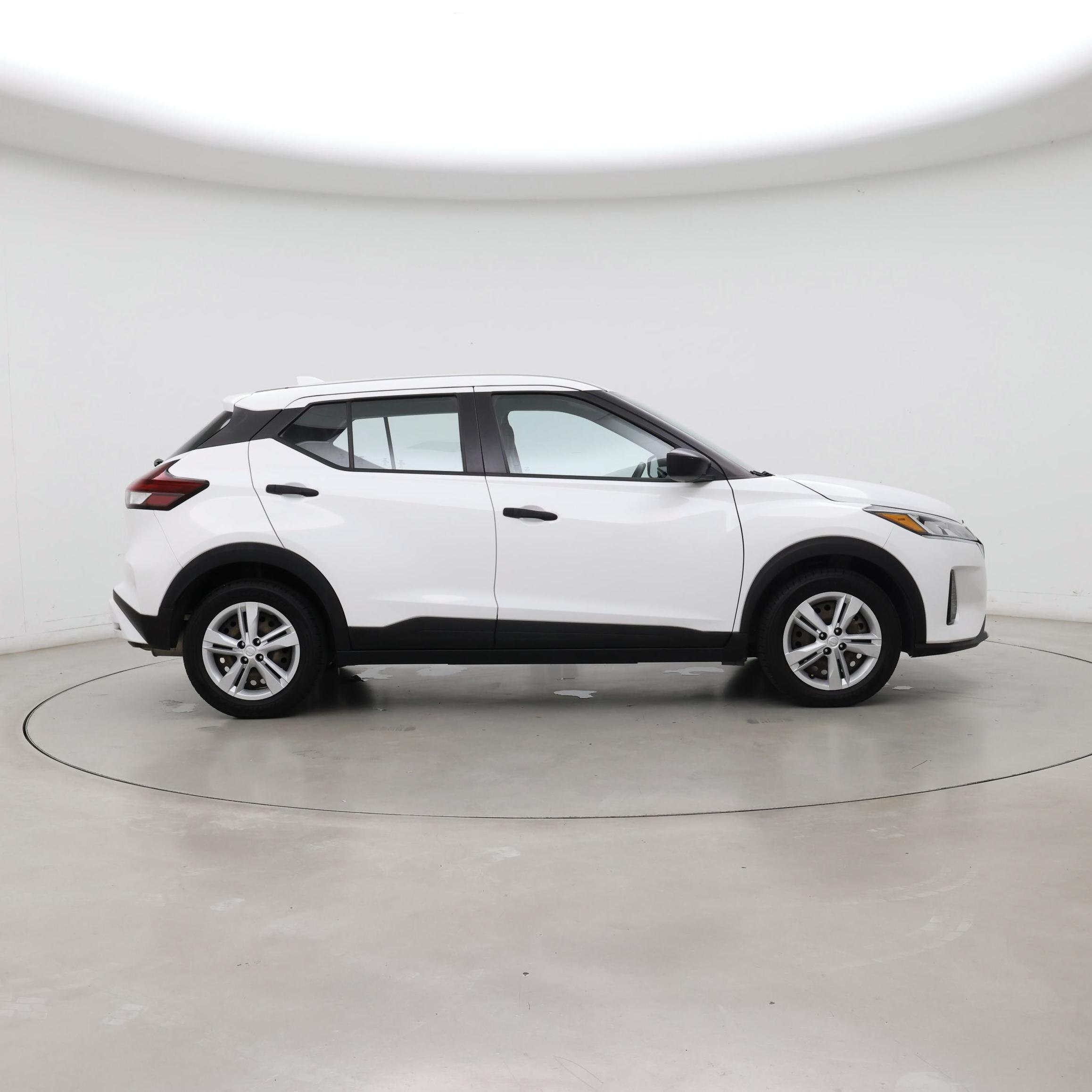 Thumbnail: 2022 Nissan Kicks - 7