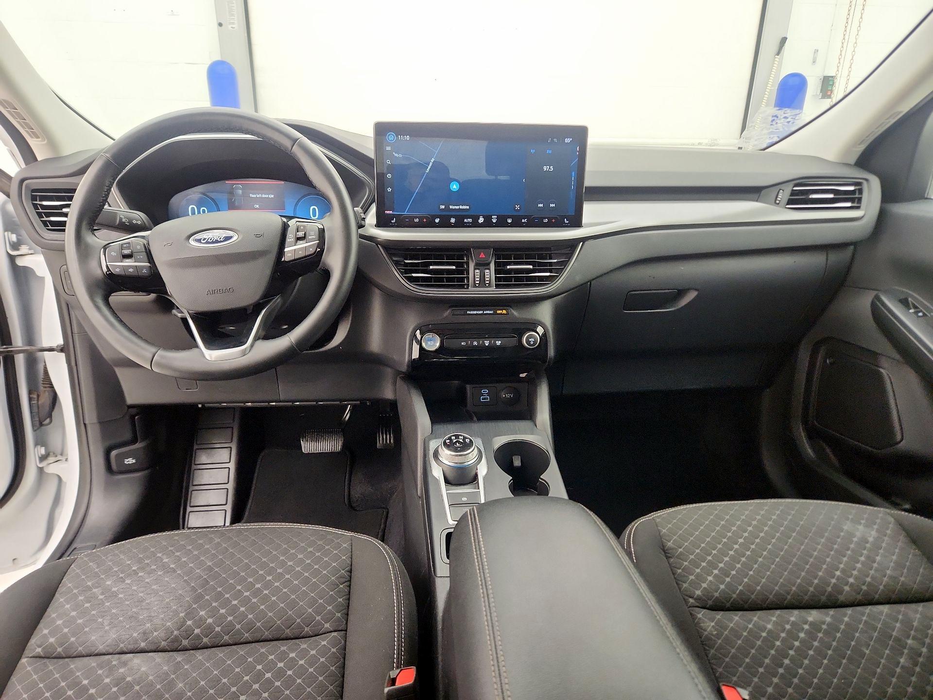 Thumbnail: 2023 Ford Escape - 9