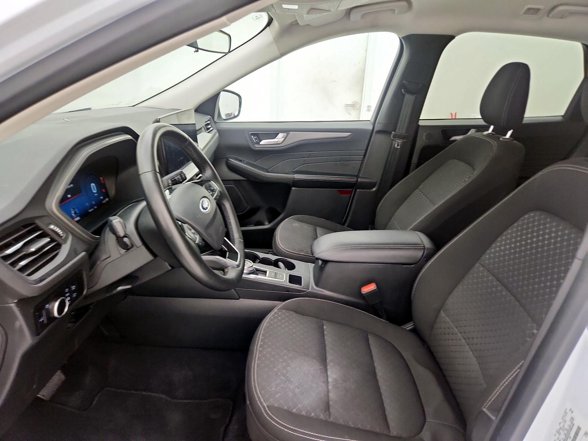 Thumbnail: 2023 Ford Escape - 11
