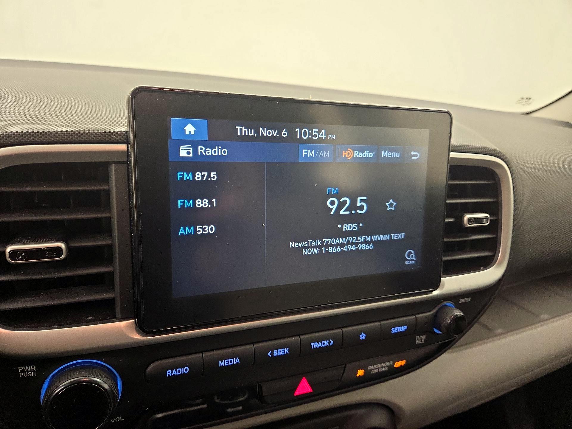 Thumbnail: 2021 Hyundai Venue - 15