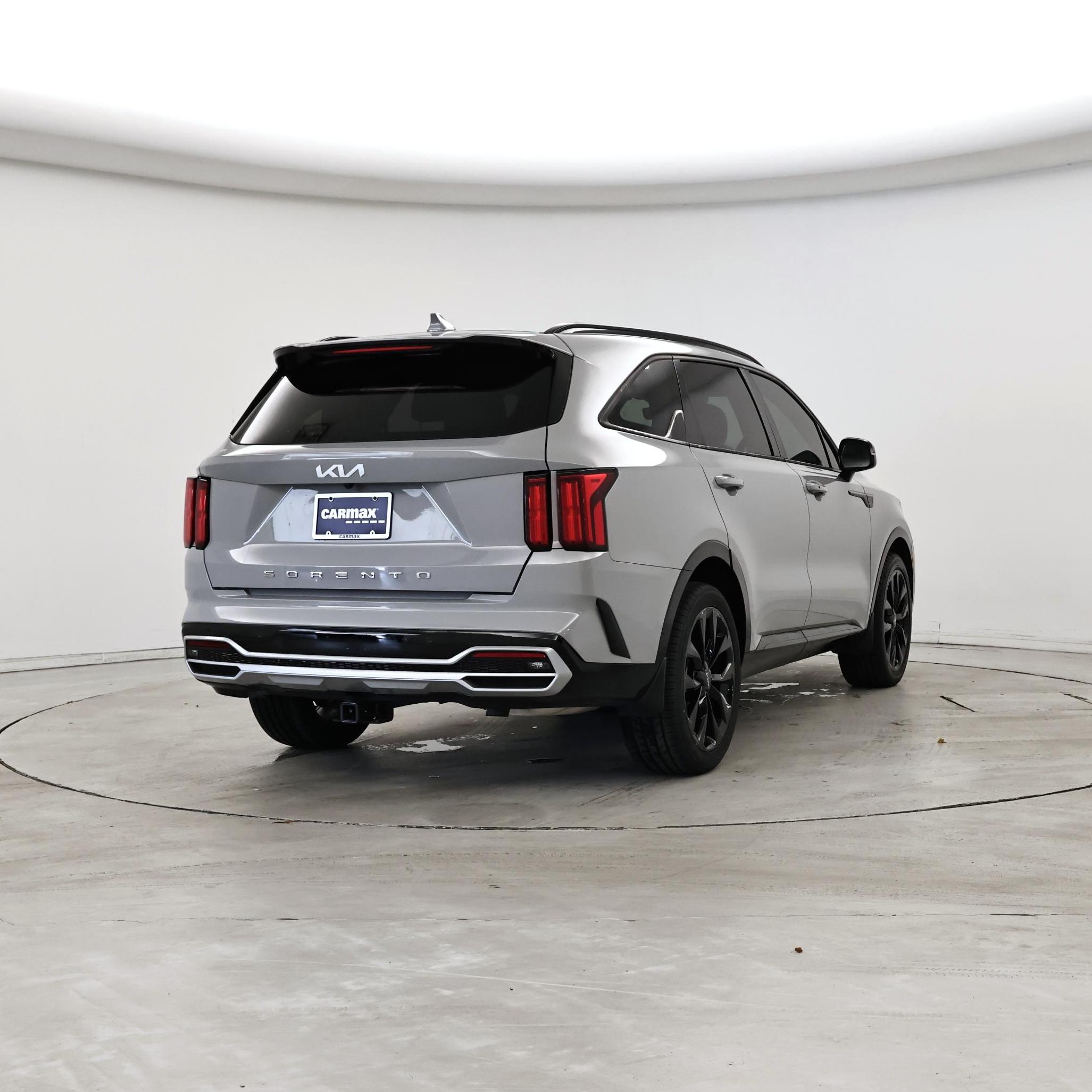 Thumbnail: 2022 Kia Sorento - 8