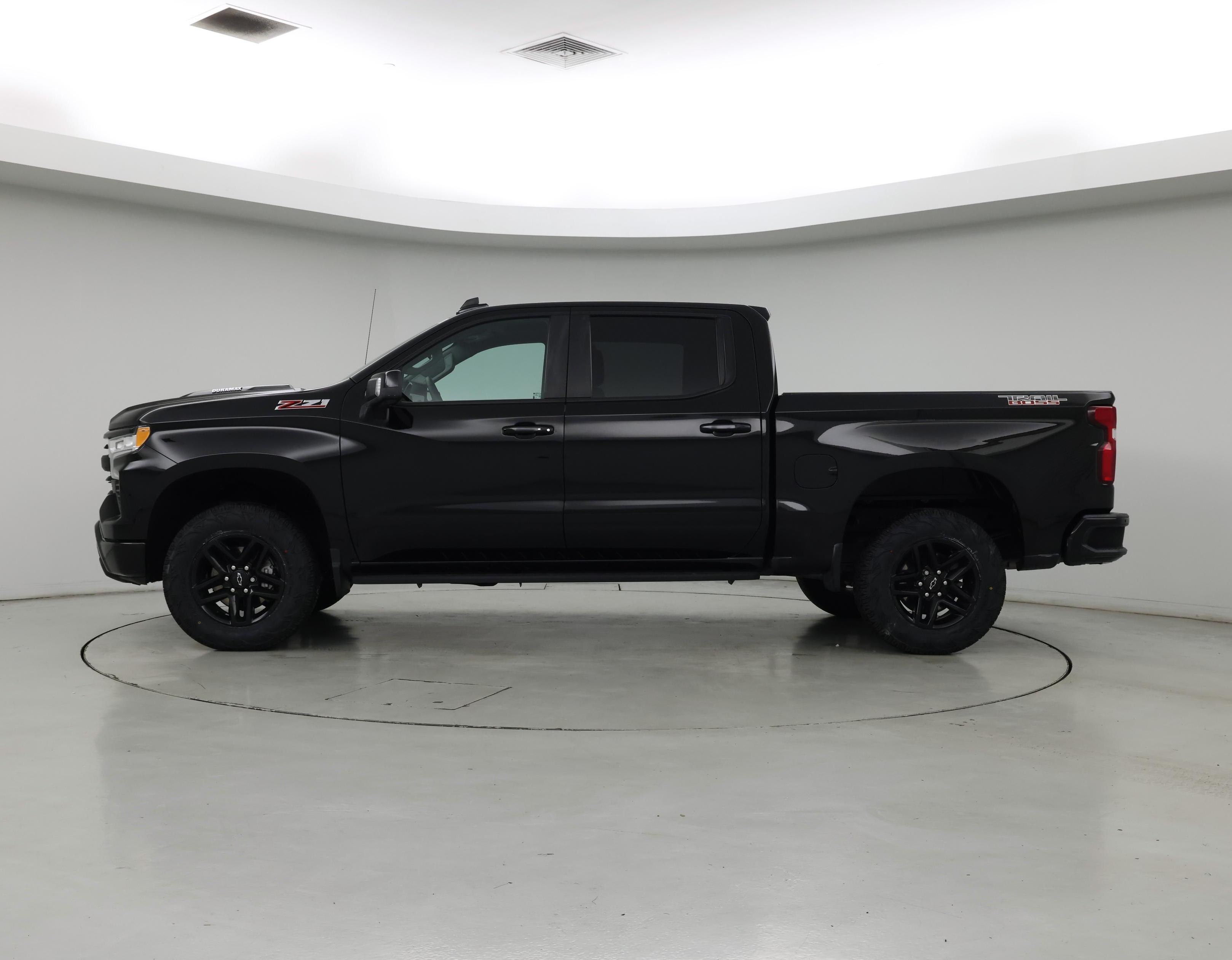 Thumbnail: 2022 Chevrolet Silverado 1500 - 3