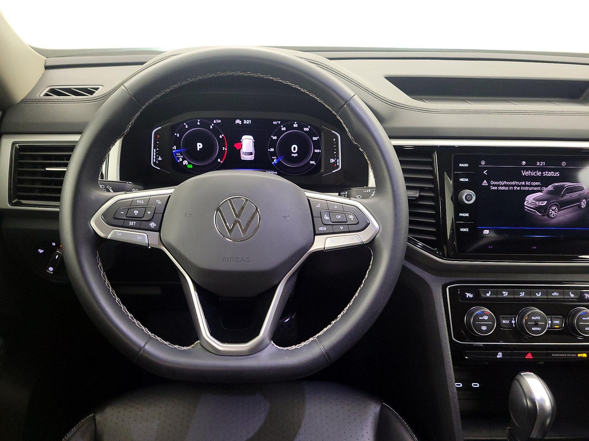 Thumbnail: 2022 Volkswagen Atlas - 10