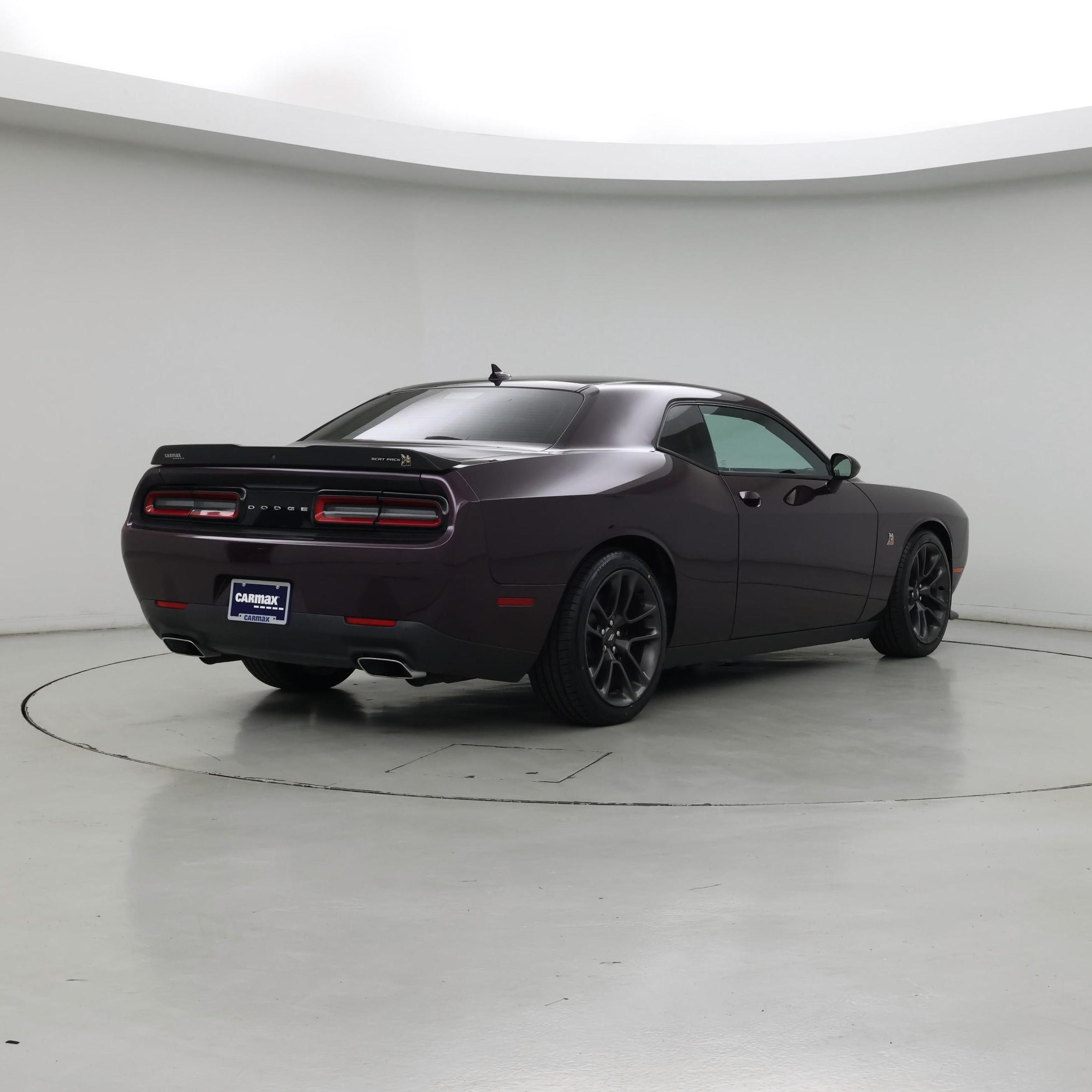 Thumbnail: 2021 Dodge Challenger - 8