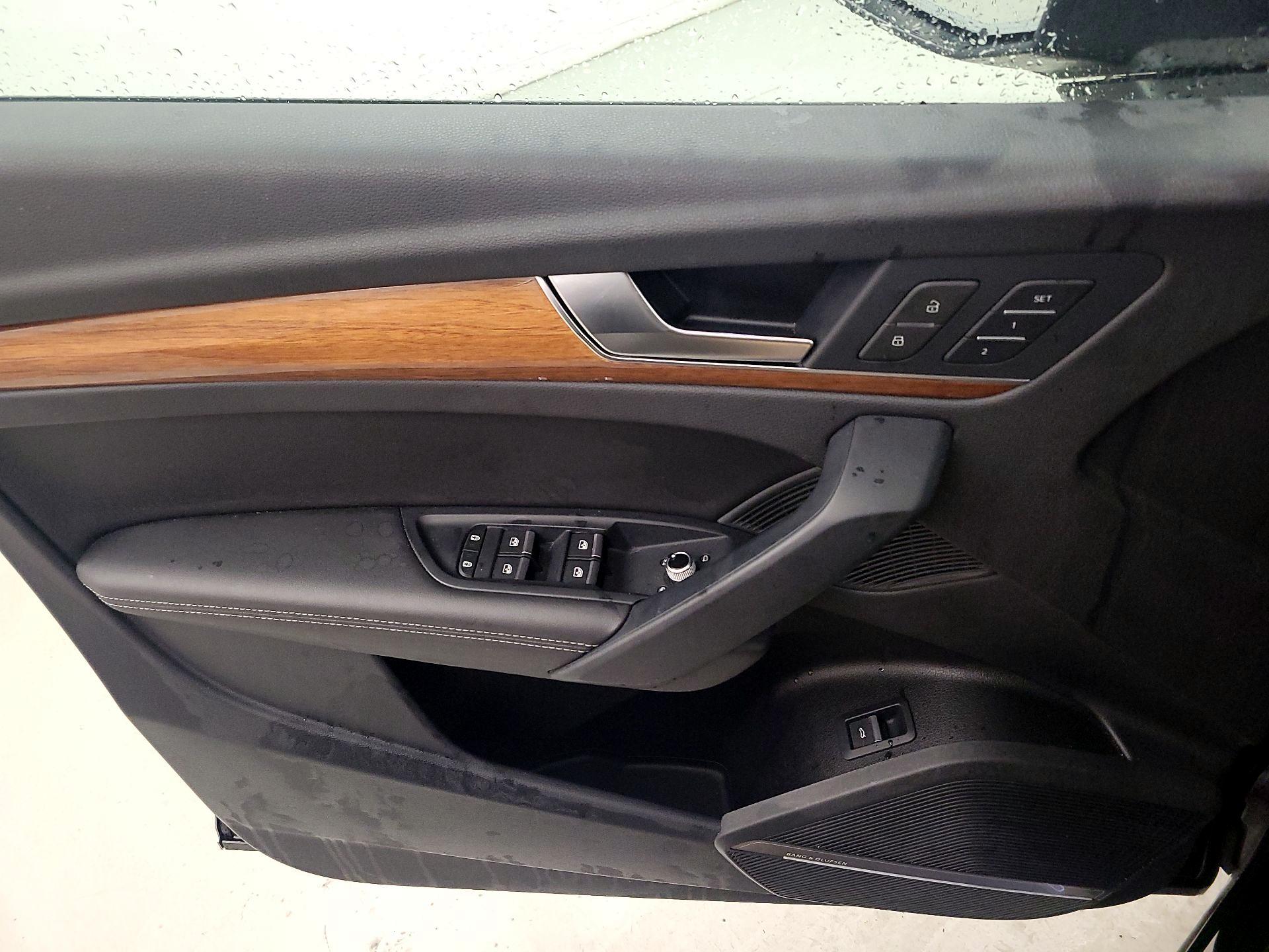 Thumbnail: 2023 Audi Q5 - 12