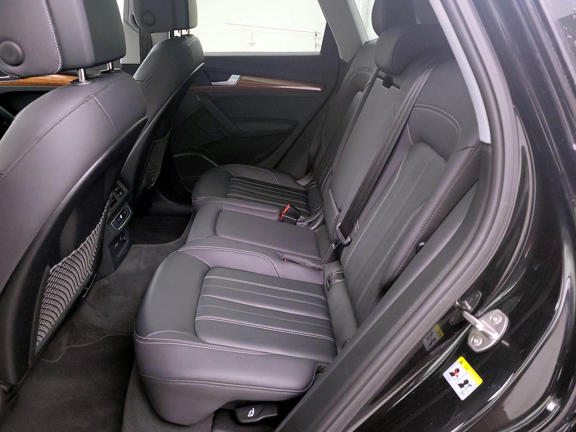 Thumbnail: 2023 Audi Q5 - 20