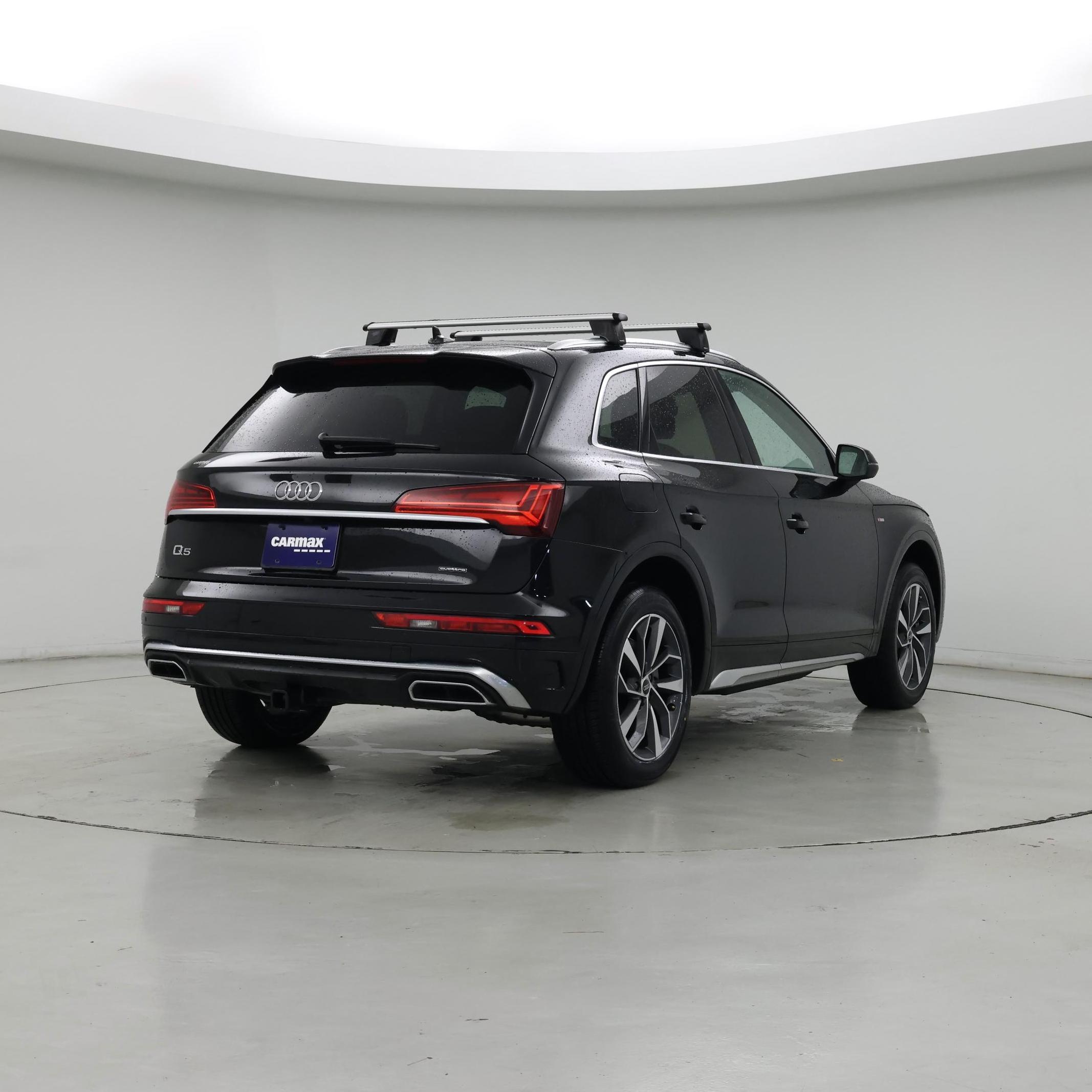 Thumbnail: 2023 Audi Q5 - 8