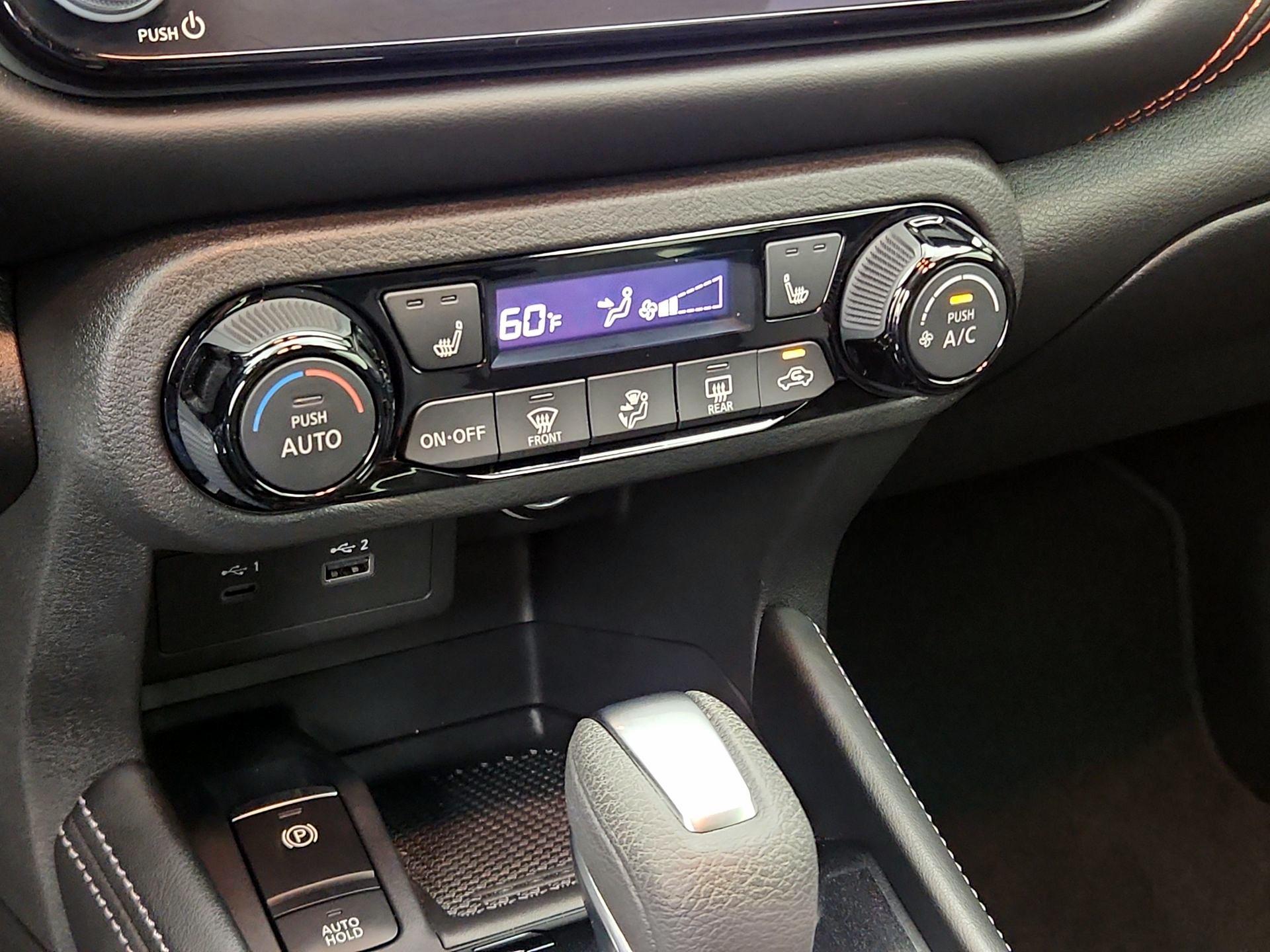 Thumbnail: 2024 Nissan Kicks - 16