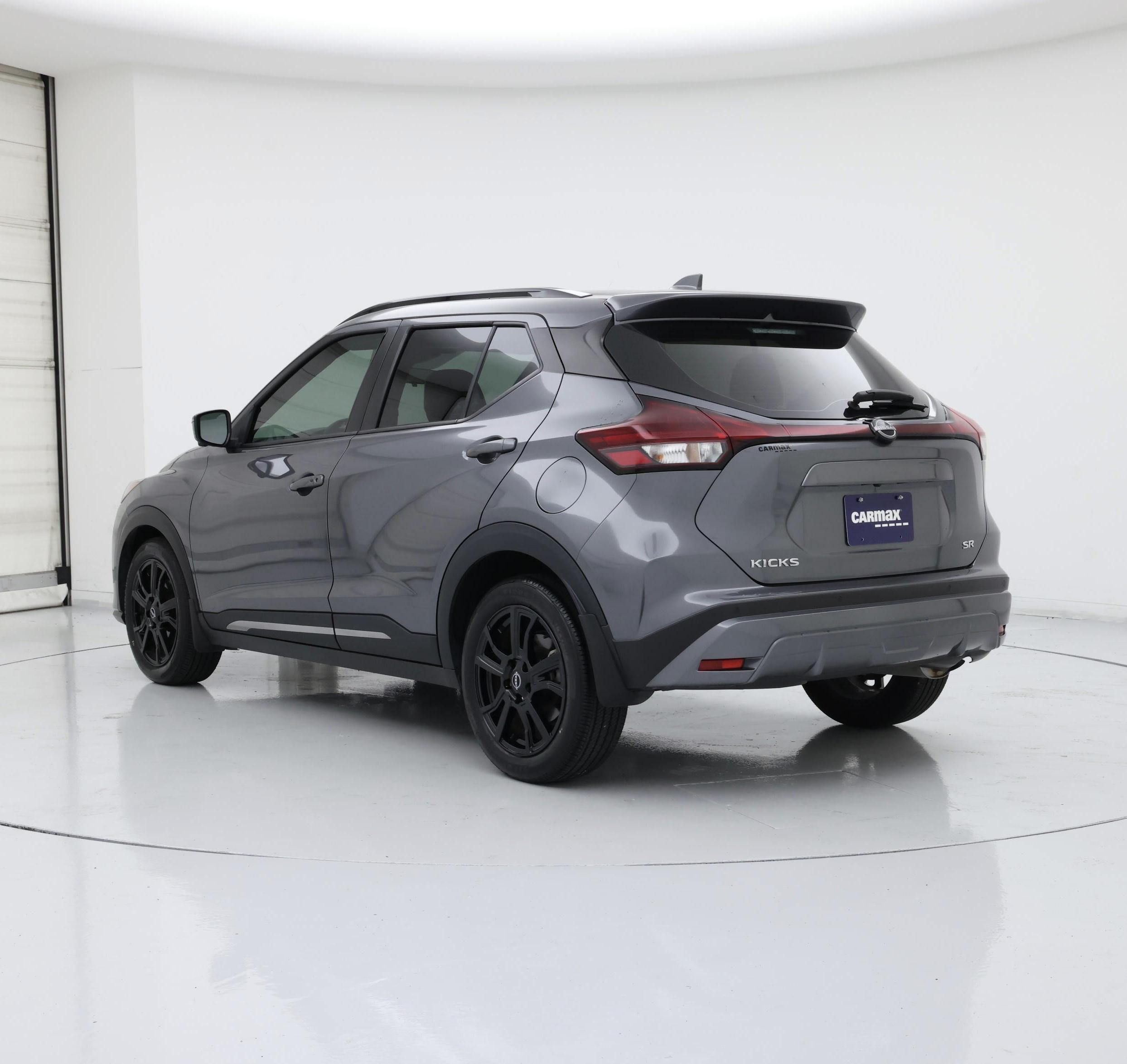 Thumbnail: 2024 Nissan Kicks - 2