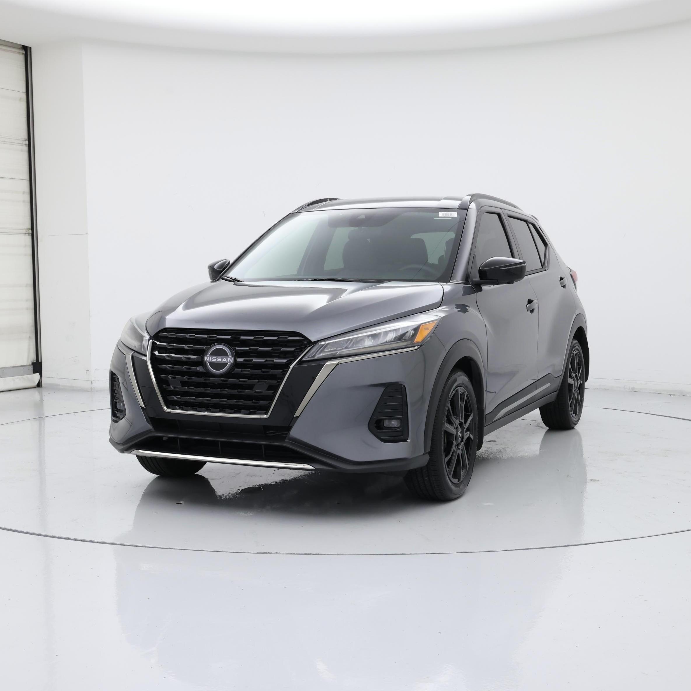 Thumbnail: 2024 Nissan Kicks - 4