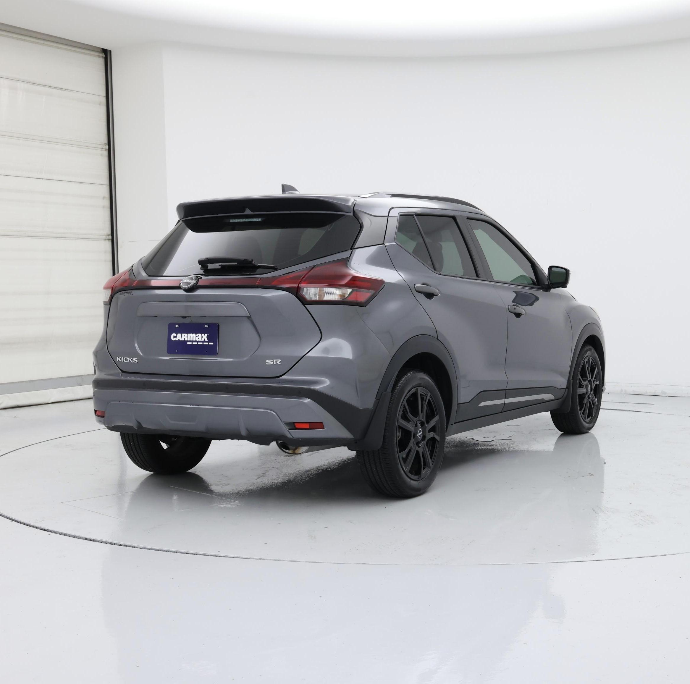 Thumbnail: 2024 Nissan Kicks - 8