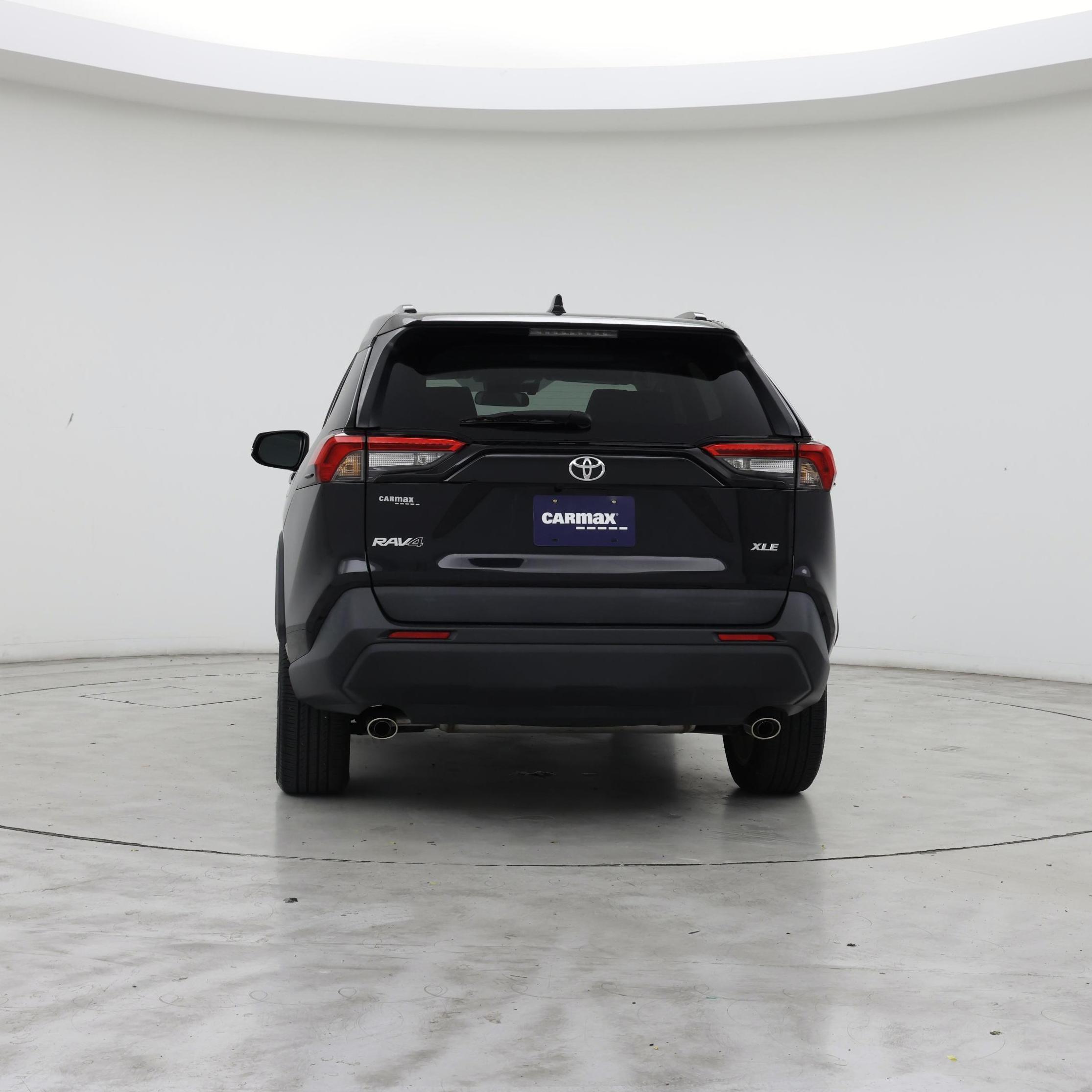 Thumbnail: 2021 Toyota RAV4 - 6