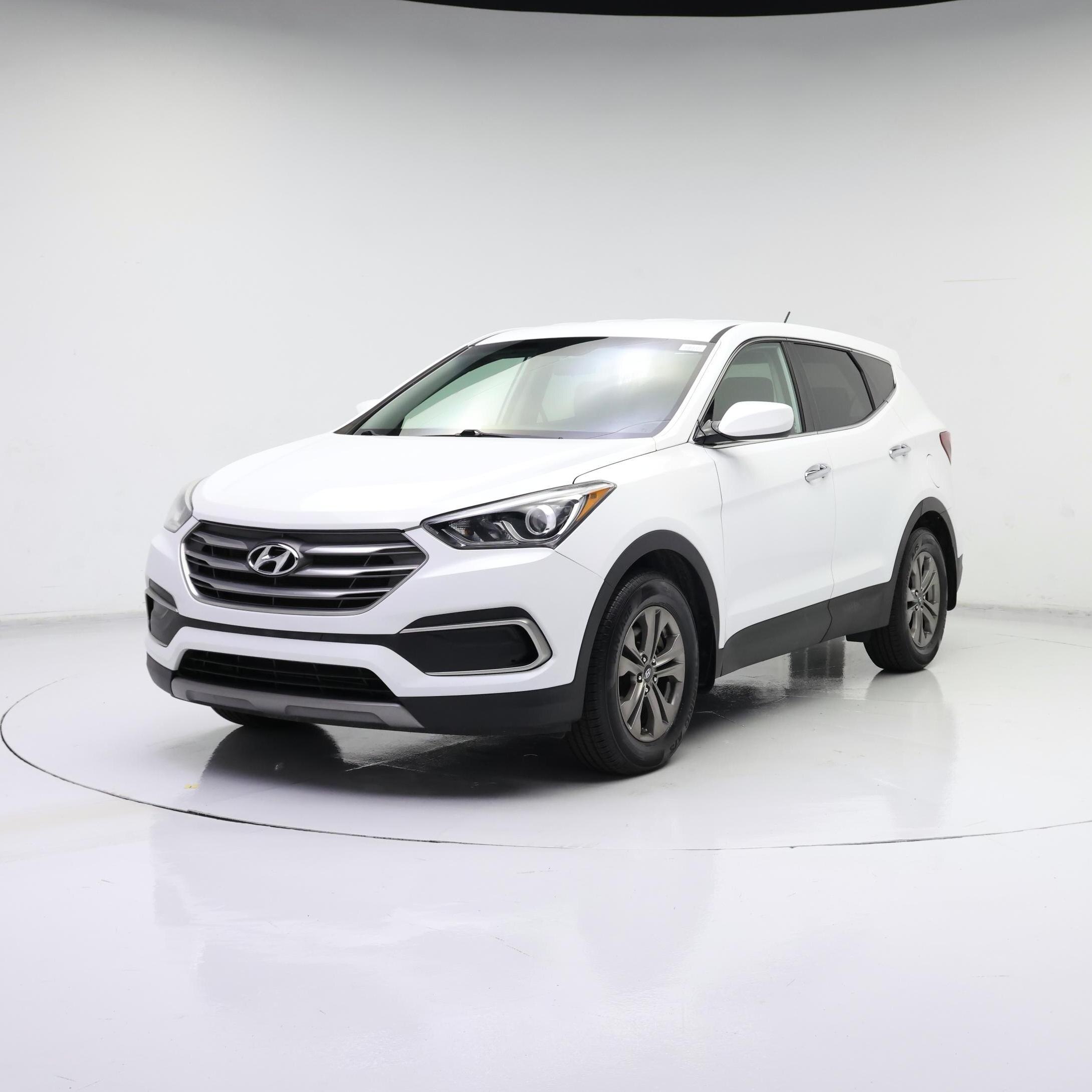 Thumbnail: 2018 Hyundai Santa Fe - 4
