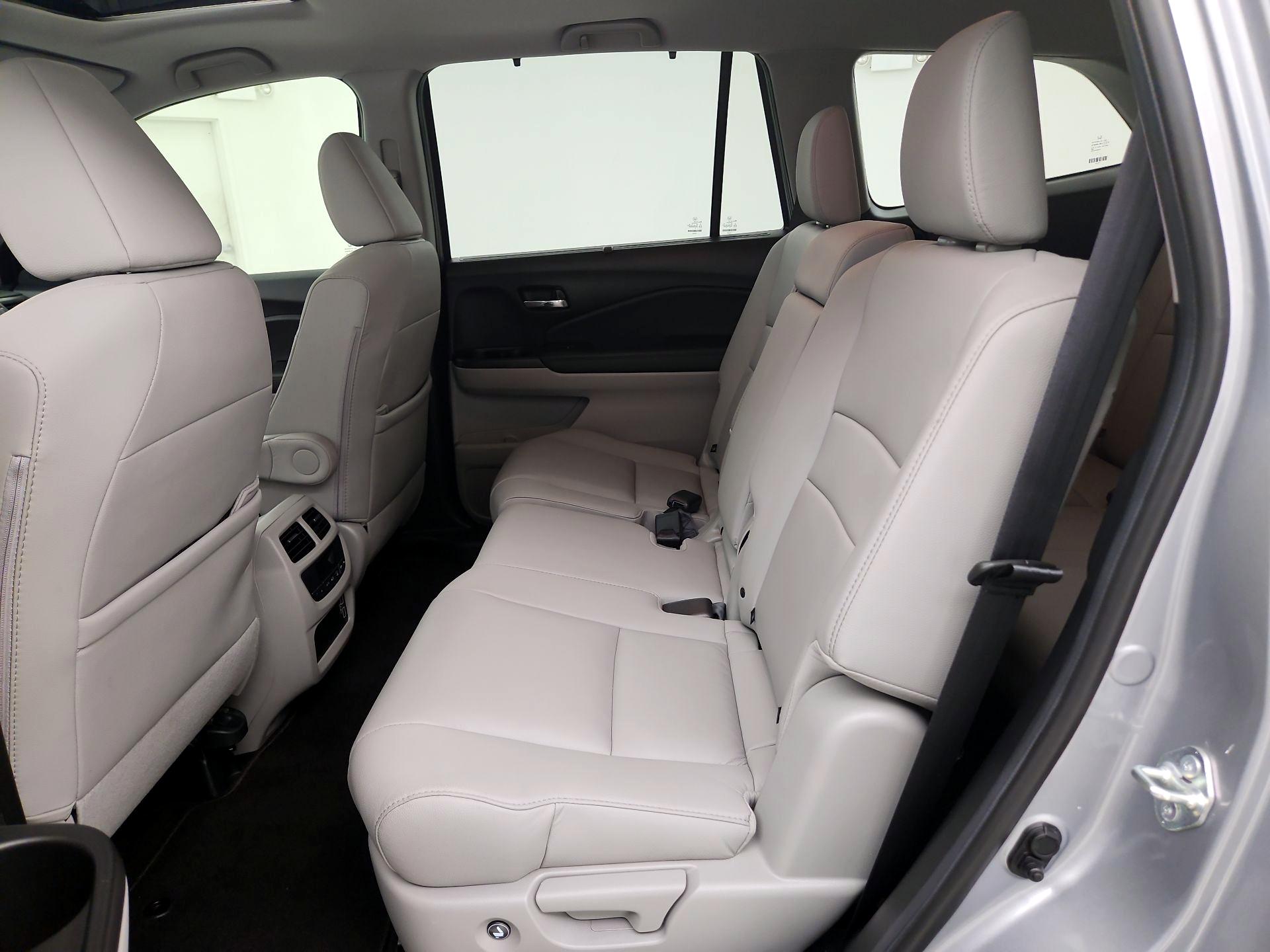 Thumbnail: 2022 Honda Pilot - 20