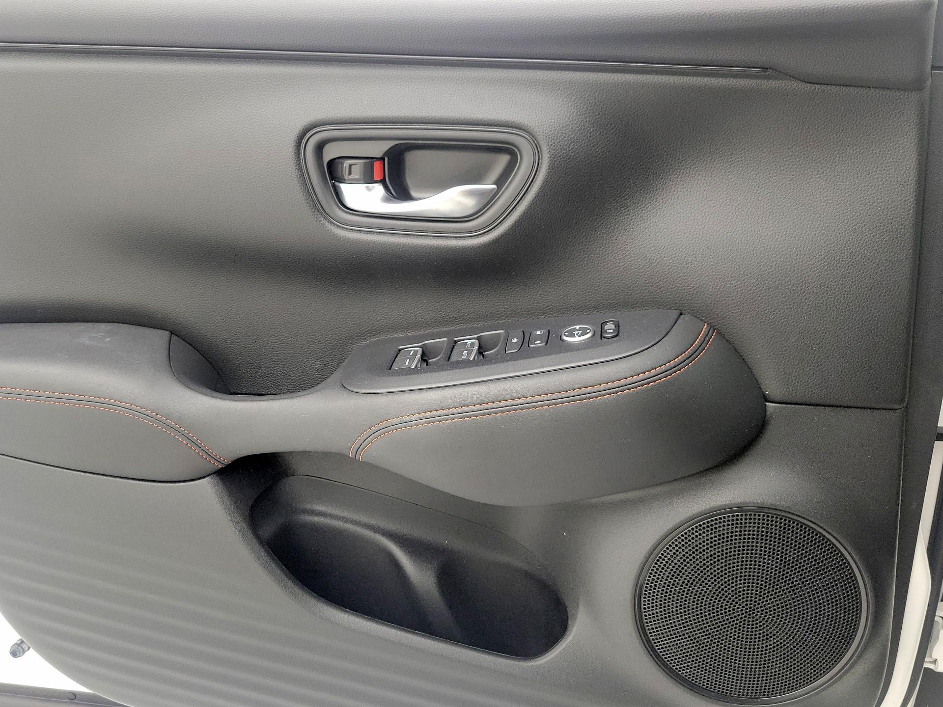 Thumbnail: 2024 Honda HR-V - 12