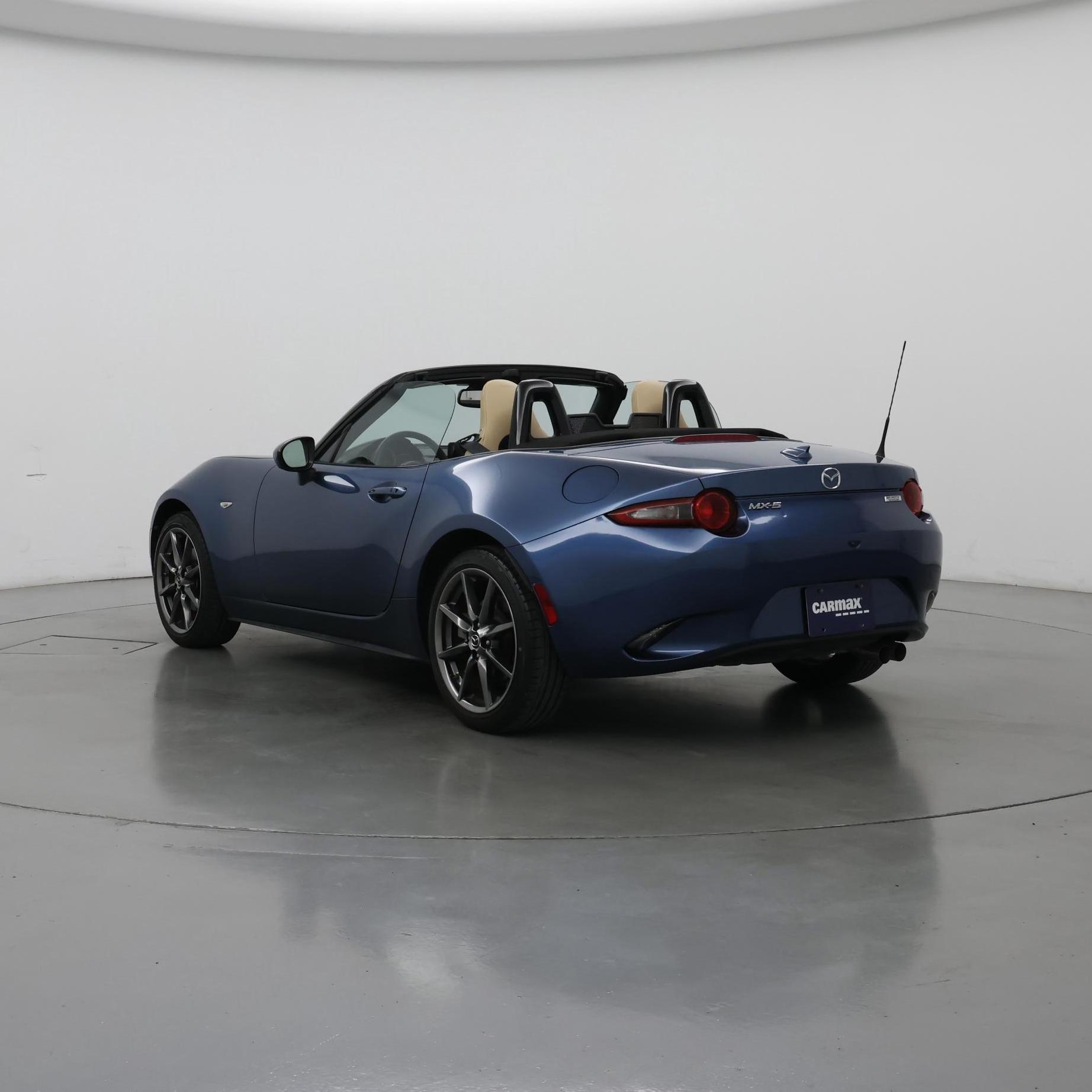 Thumbnail: 2019 Mazda MX-5 Miata - 2
