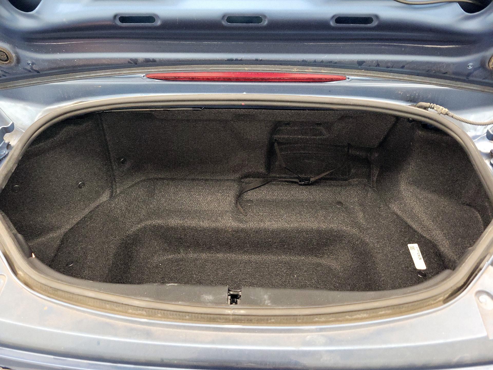 Thumbnail: 2019 Mazda MX-5 Miata - 20