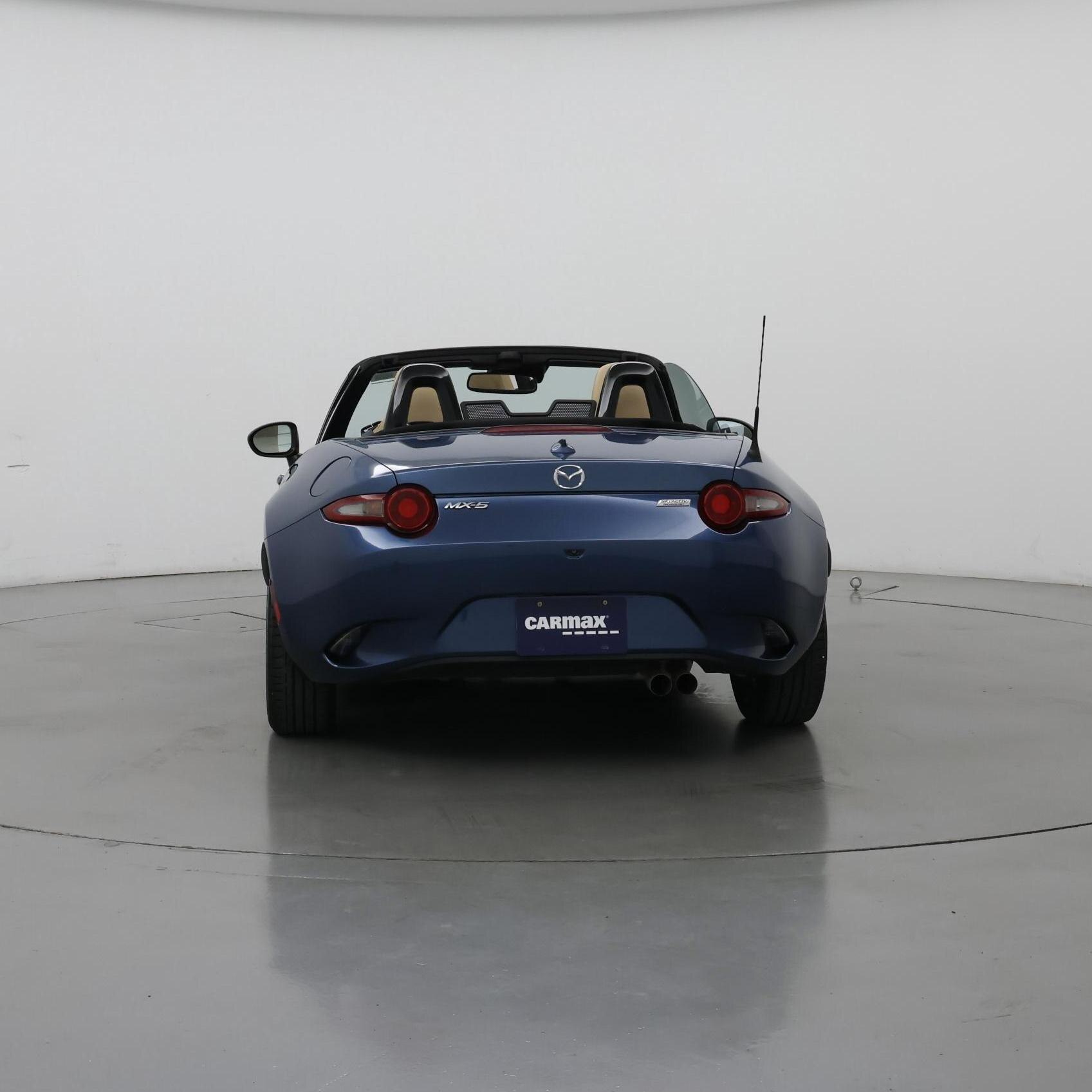 Thumbnail: 2019 Mazda MX-5 Miata - 6