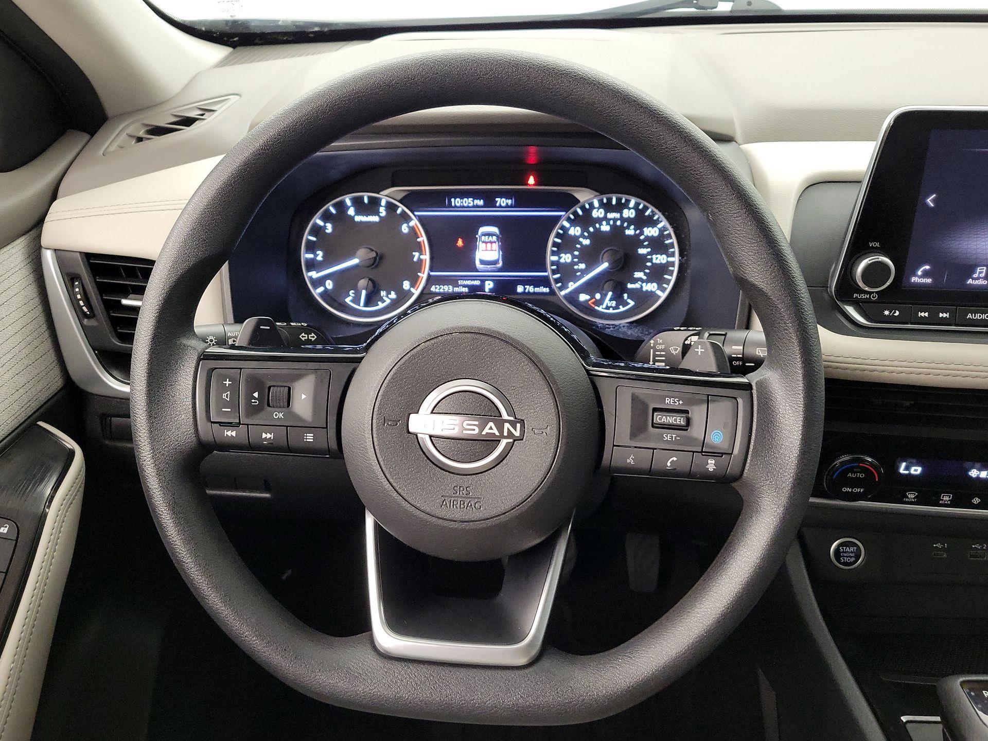 Thumbnail: 2023 Nissan Rogue - 10