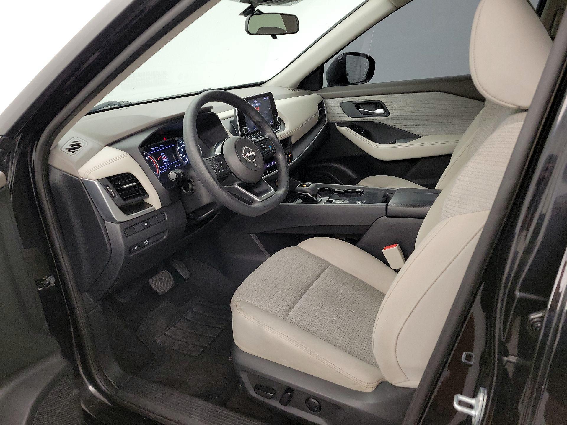 Thumbnail: 2023 Nissan Rogue - 11