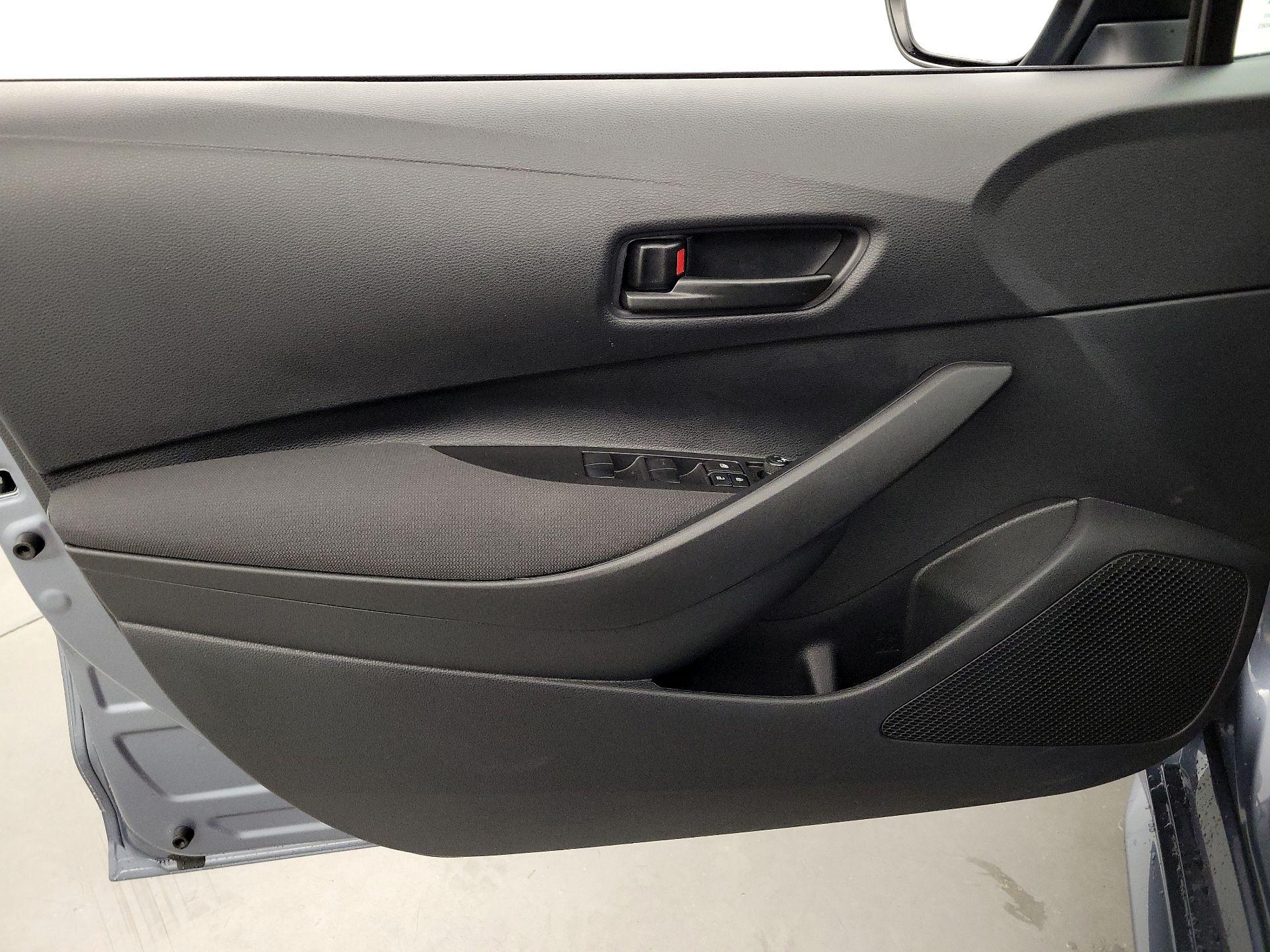 Thumbnail: 2025 Toyota Corolla - 12