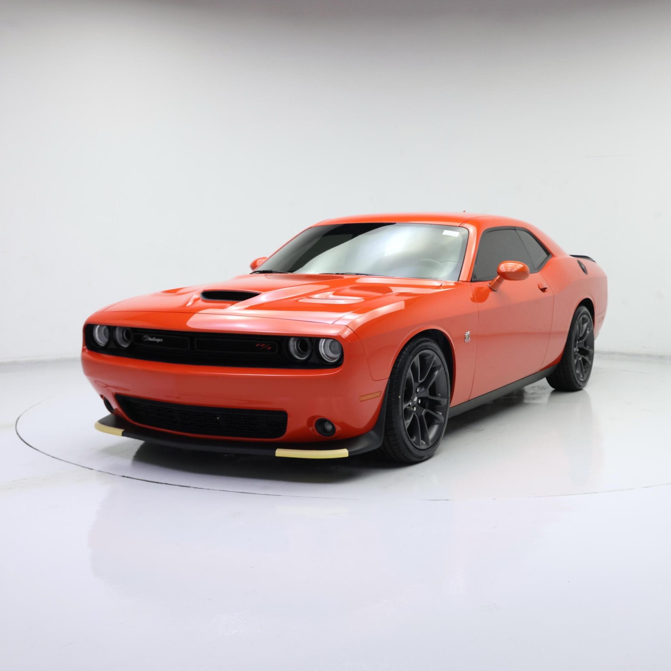Thumbnail: 2021 Dodge Challenger - 4