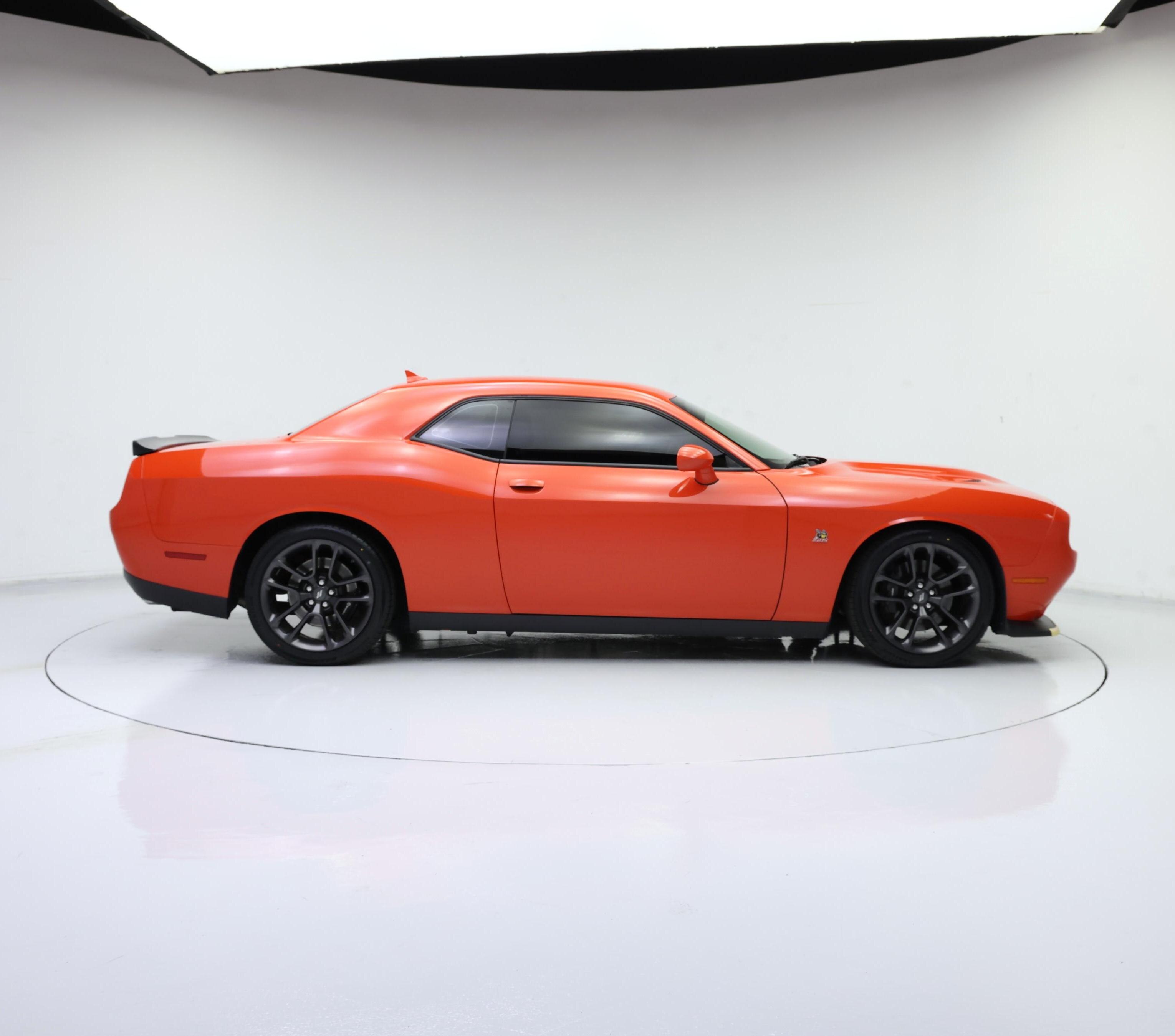 Thumbnail: 2021 Dodge Challenger - 7