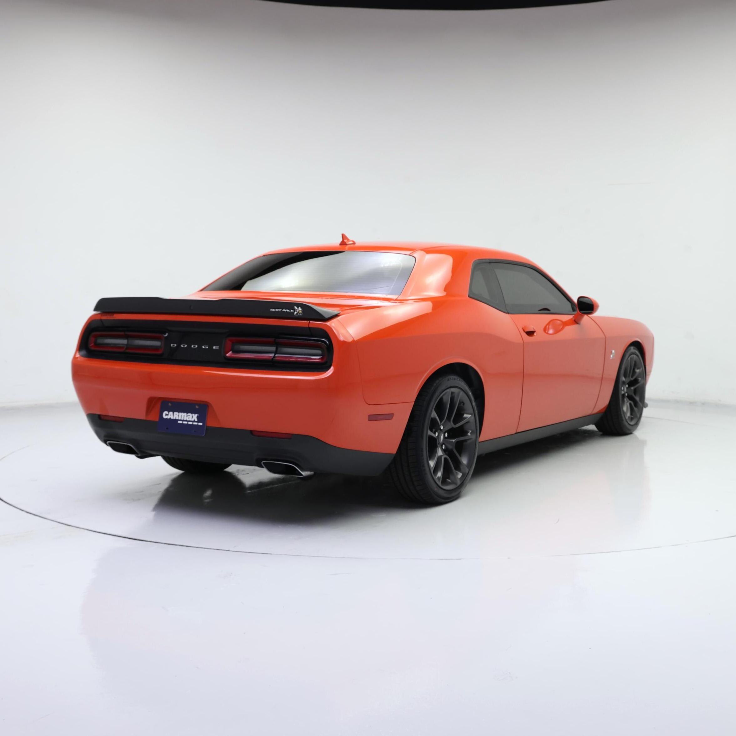 Thumbnail: 2021 Dodge Challenger - 8