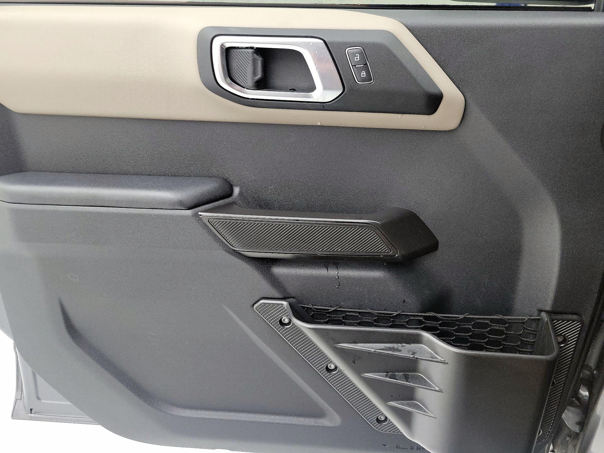 Thumbnail: 2024 Ford Bronco - 12