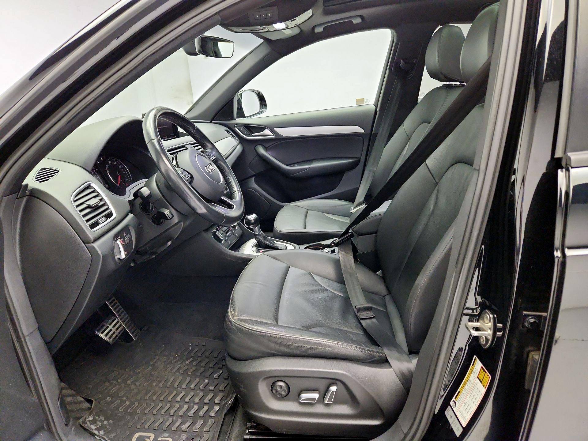 Thumbnail: 2017 Audi Q3 - 11